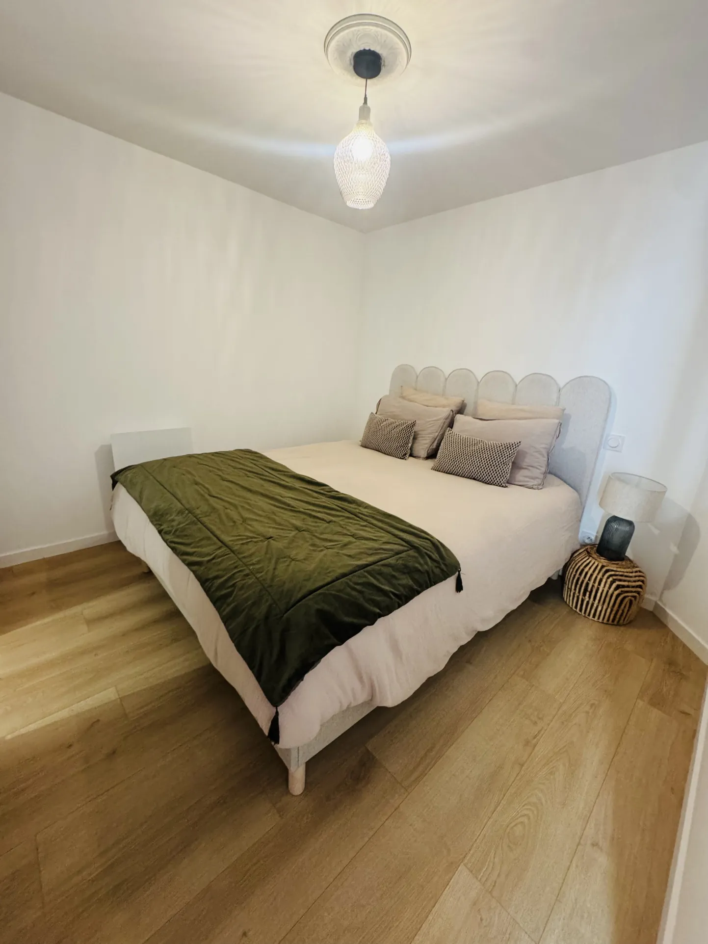 Appartement Type 2 rénové avec patio privé à Saint Pierre, Les Sables d'Olonne 
