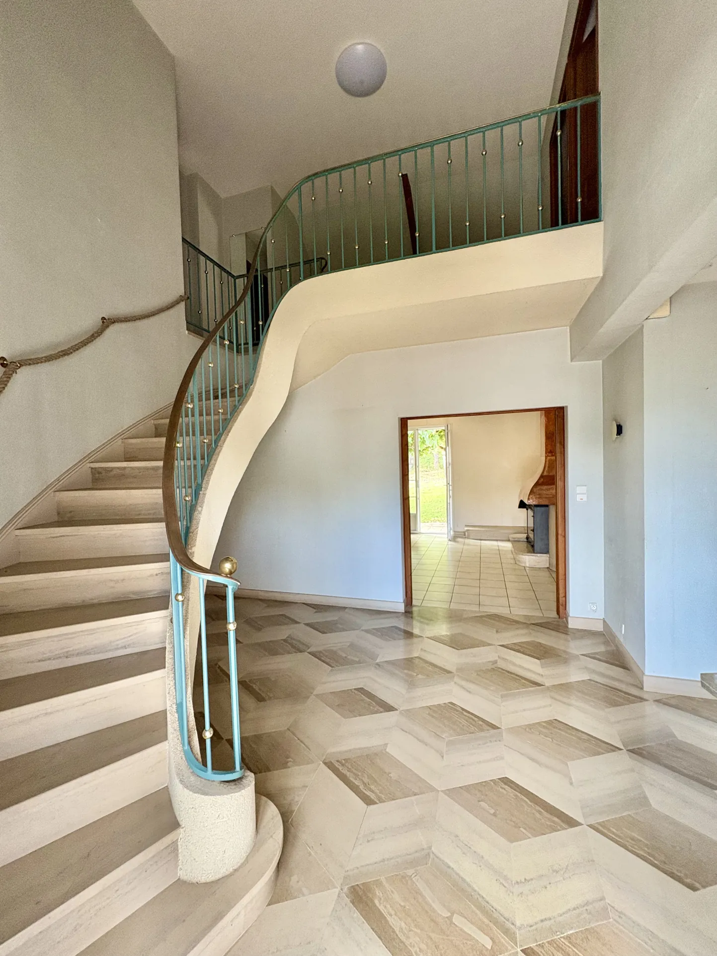 Maison 150 m² avec 5 chambres et jardin proche Brive 