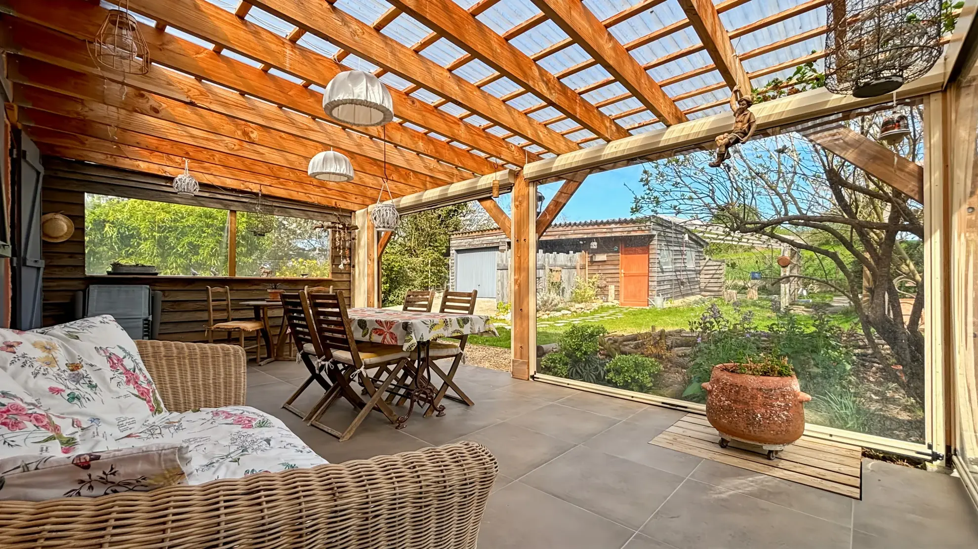 Charmante maison à vendre de 104 m² avec jardin à Maisse, proche RER C et D 