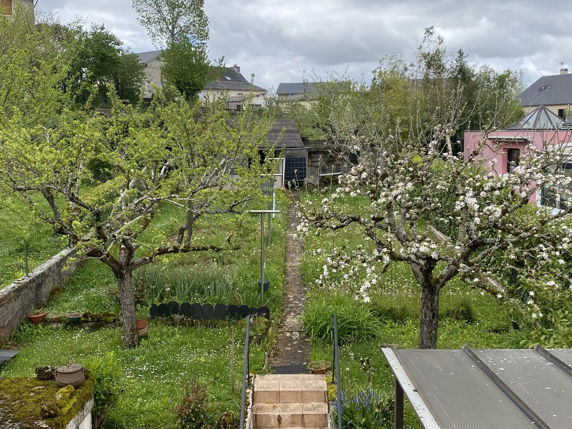 Maison familiale T6 à Onet le Château, 130 m² avec jardin et garage 