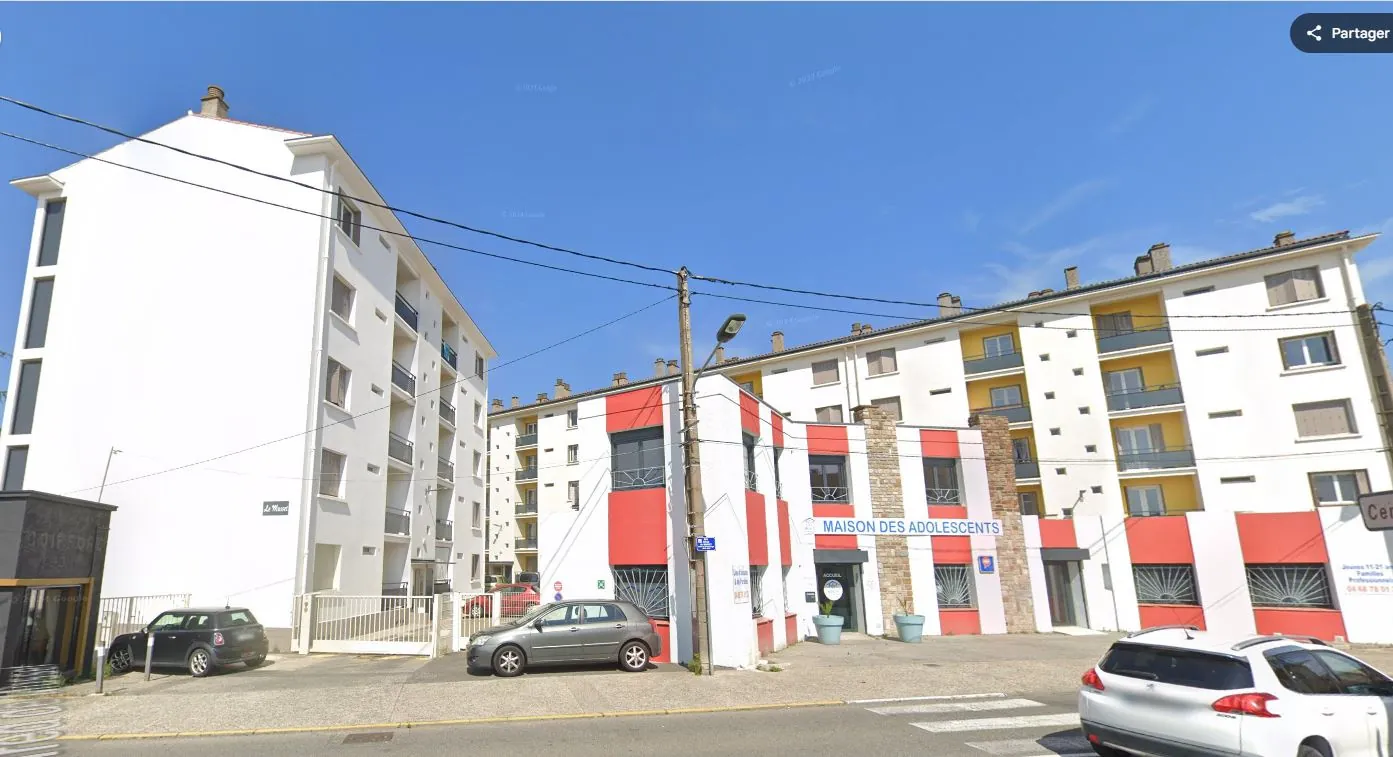 A vendre appartement T3 avec balcon, cellier et garage à Carcassonne