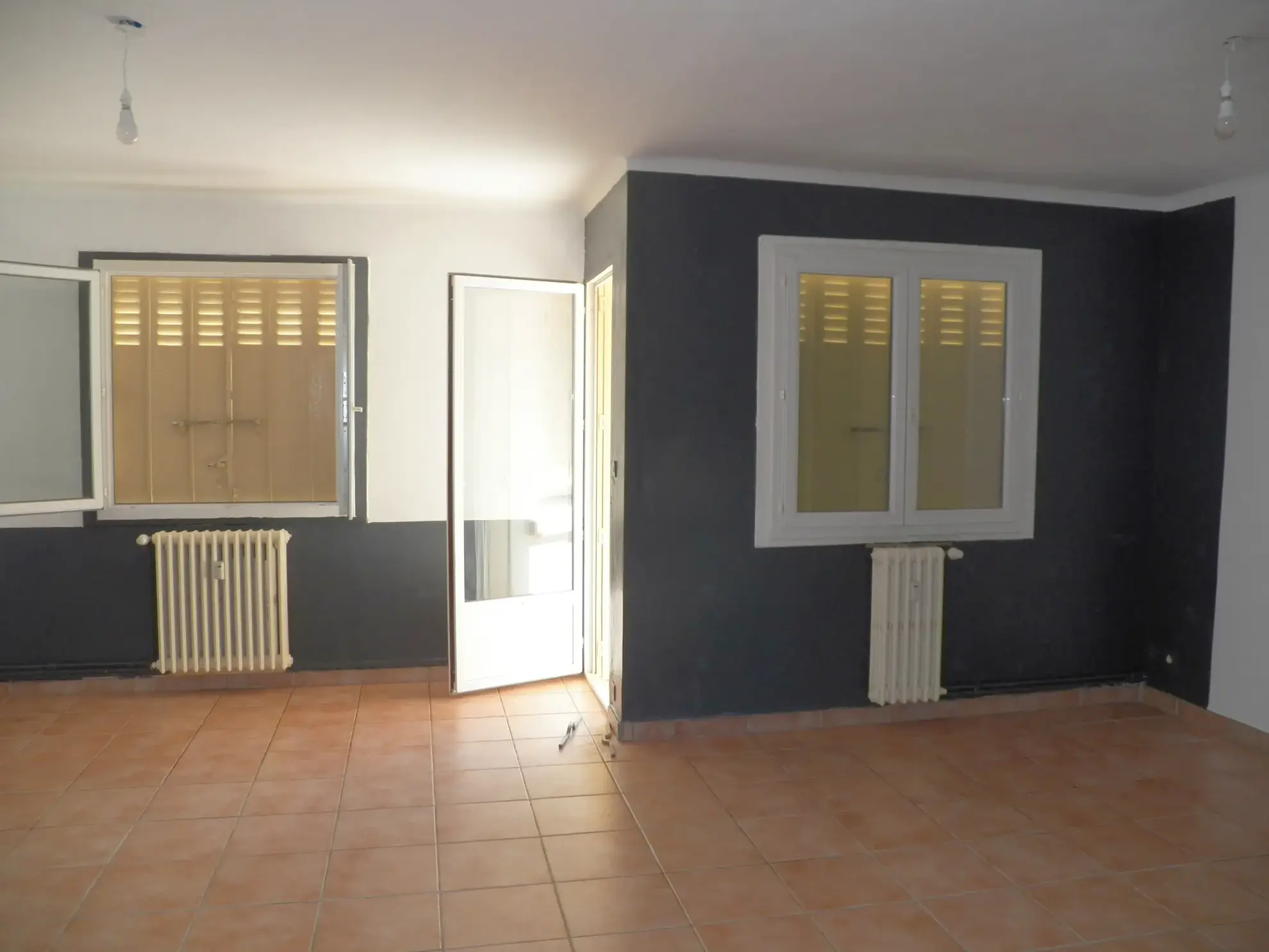 A vendre appartement T3 avec balcon, cellier et garage à Carcassonne 