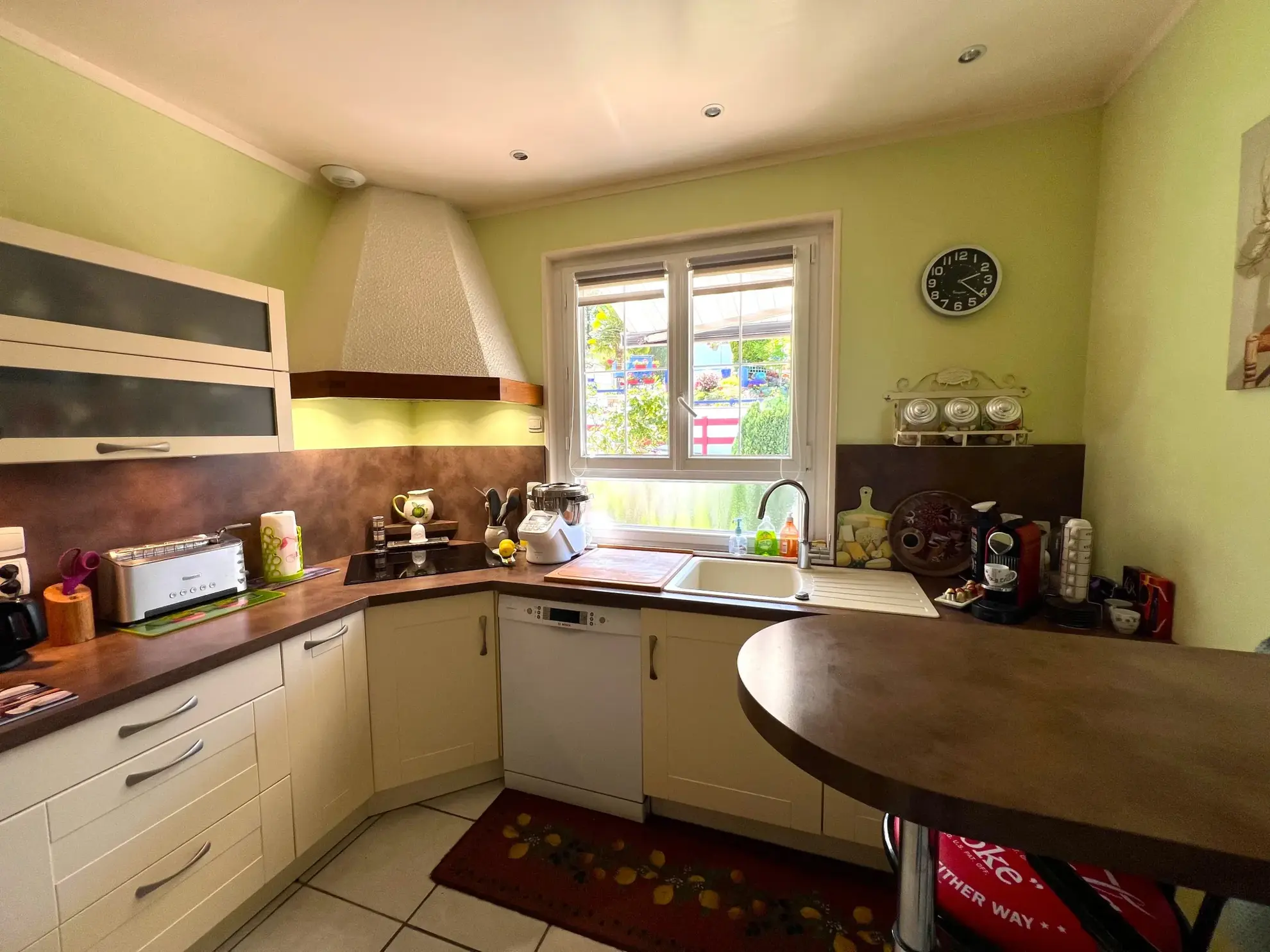 Maison familiale de 138 m² avec jardin à Aunay-Sous-Crecy, Dreux 