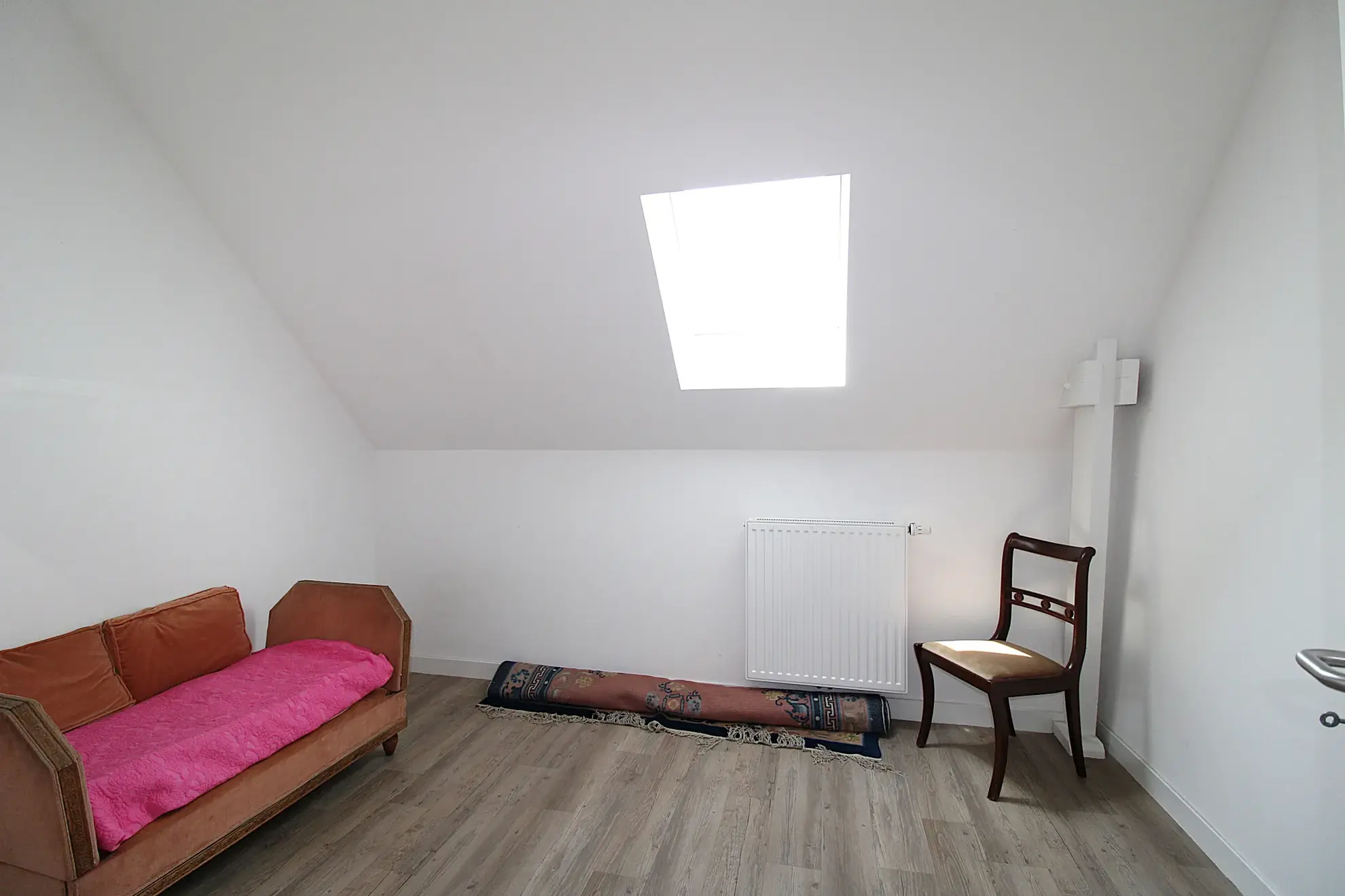 Maison moderne avec 4 chambres à Ecouflant-Eventard, construction 2023 