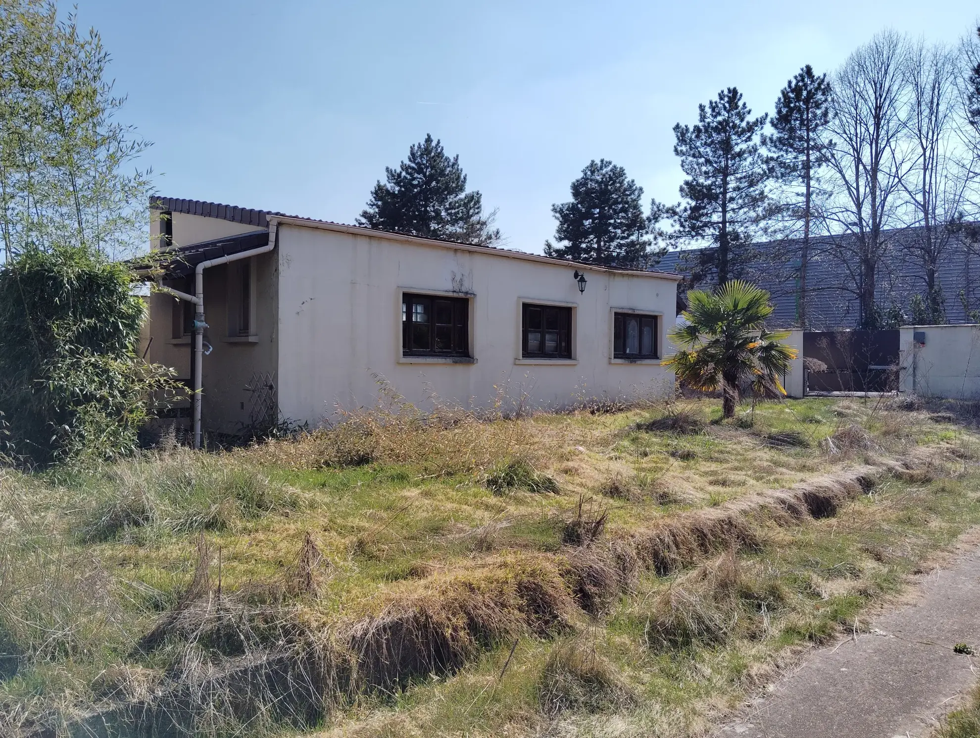 Terrain constructible de 367 m2 avec garage à Herblay-sur-Seine – Opportunité à saisir