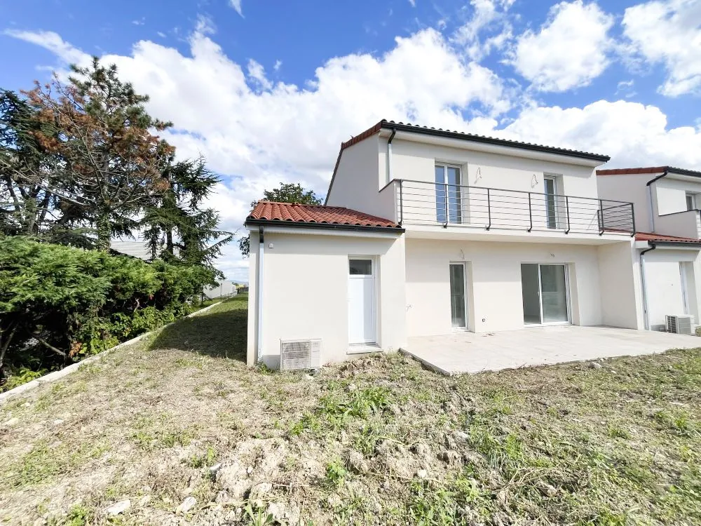 Charmante maison neuve avec terrasse et garage à Saint-Beauzire, proximité Clermont-Ferrand 