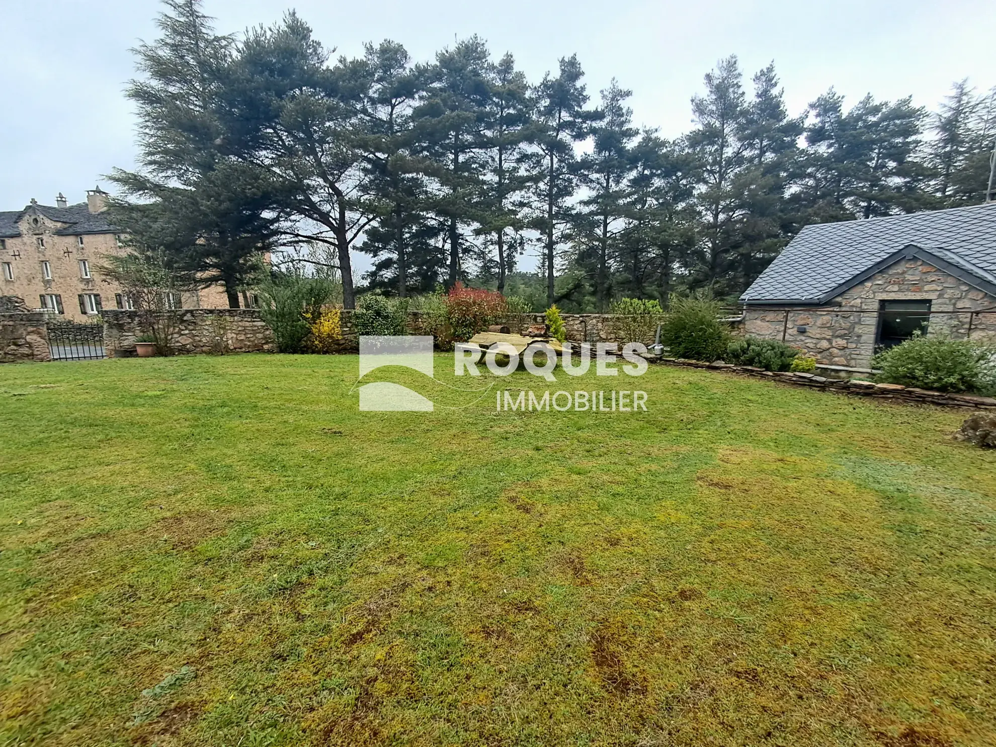 Belle bergerie rénovée à Veyreau, proche Millau, 50 m² avec jardin et terrasse