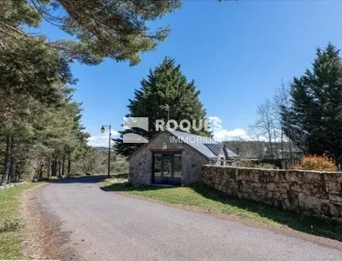 Belle bergerie rénovée à Veyreau, proche Millau, 50 m² avec jardin et terrasse 