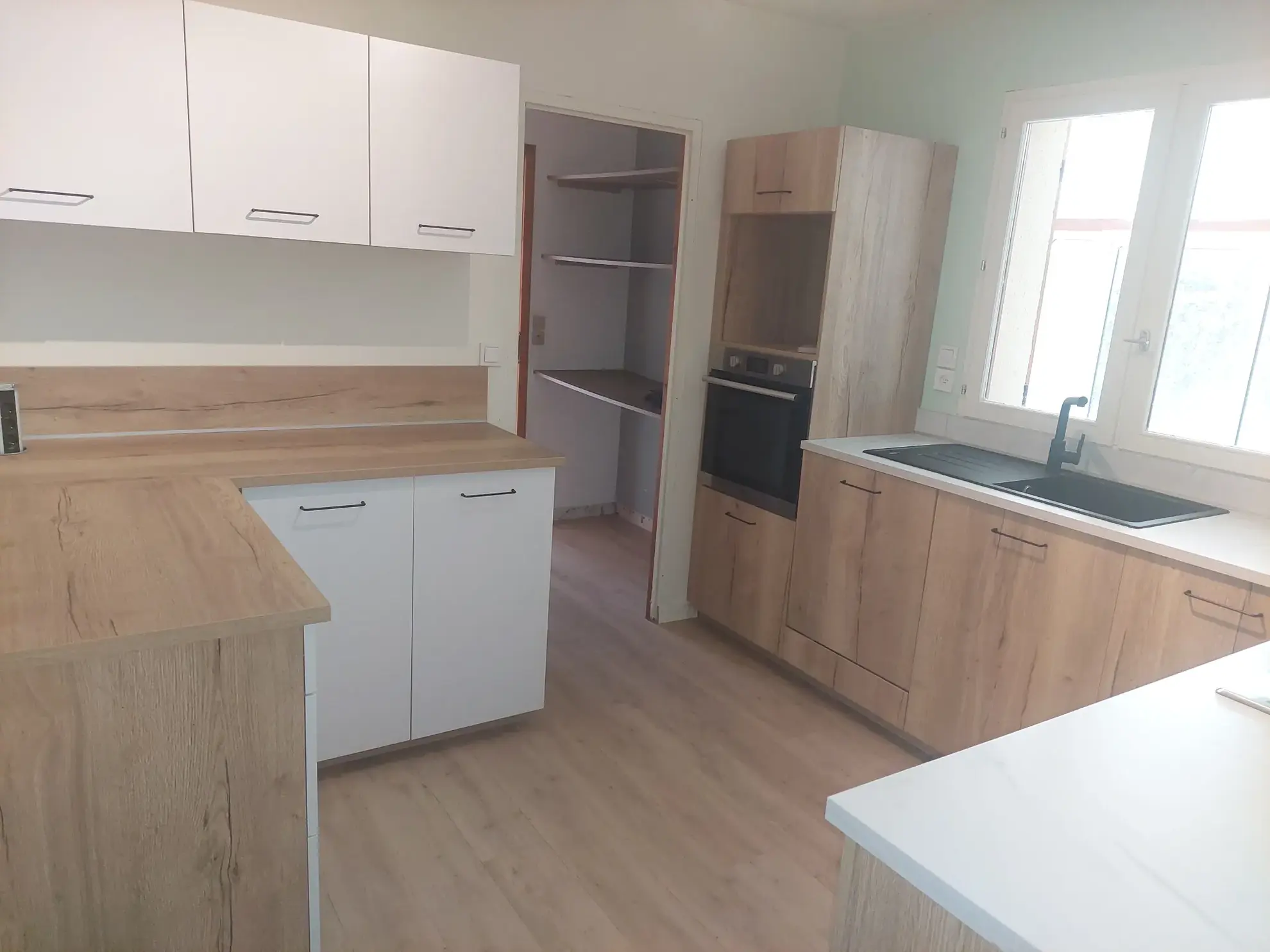 Maison à vendre à Langon de 117 m² avec véranda et jardin clos 