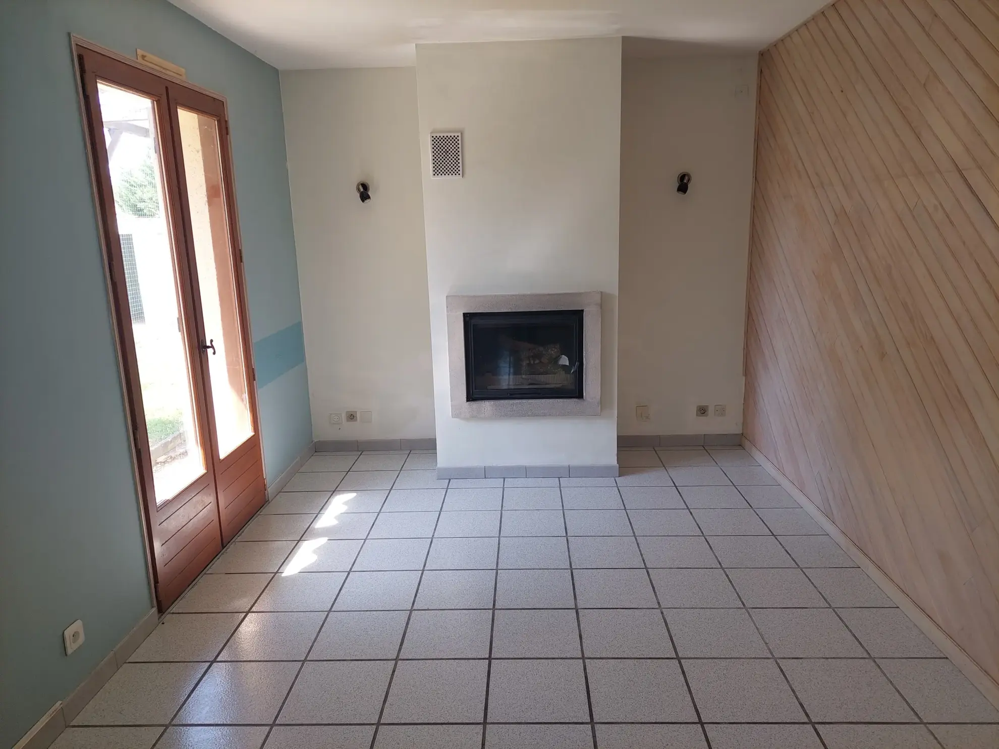 Maison à vendre à Langon de 117 m² avec véranda et jardin clos 