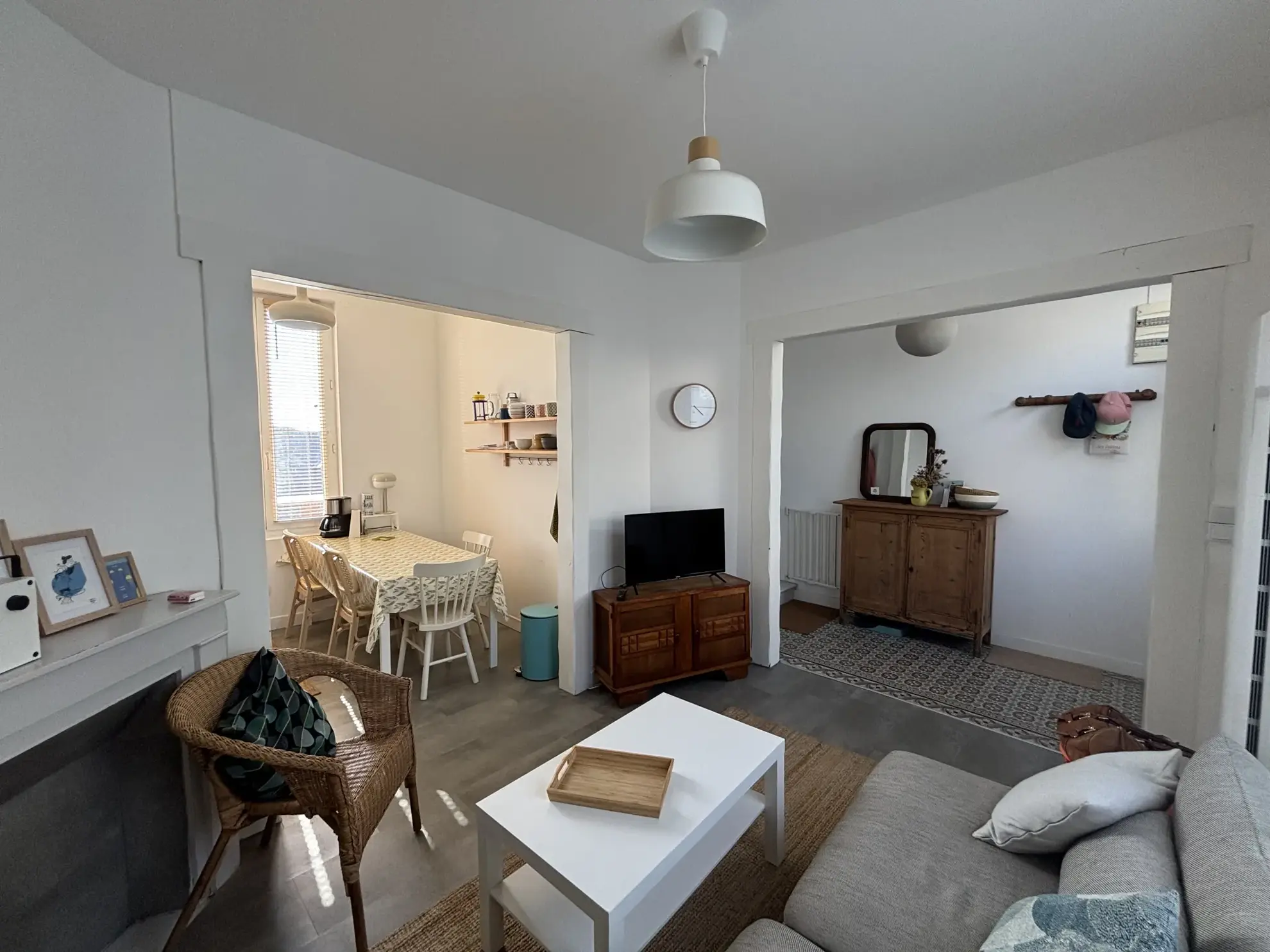 Maison lumineuse à vendre à Ault avec vue sur la mer, proche du bord de mer