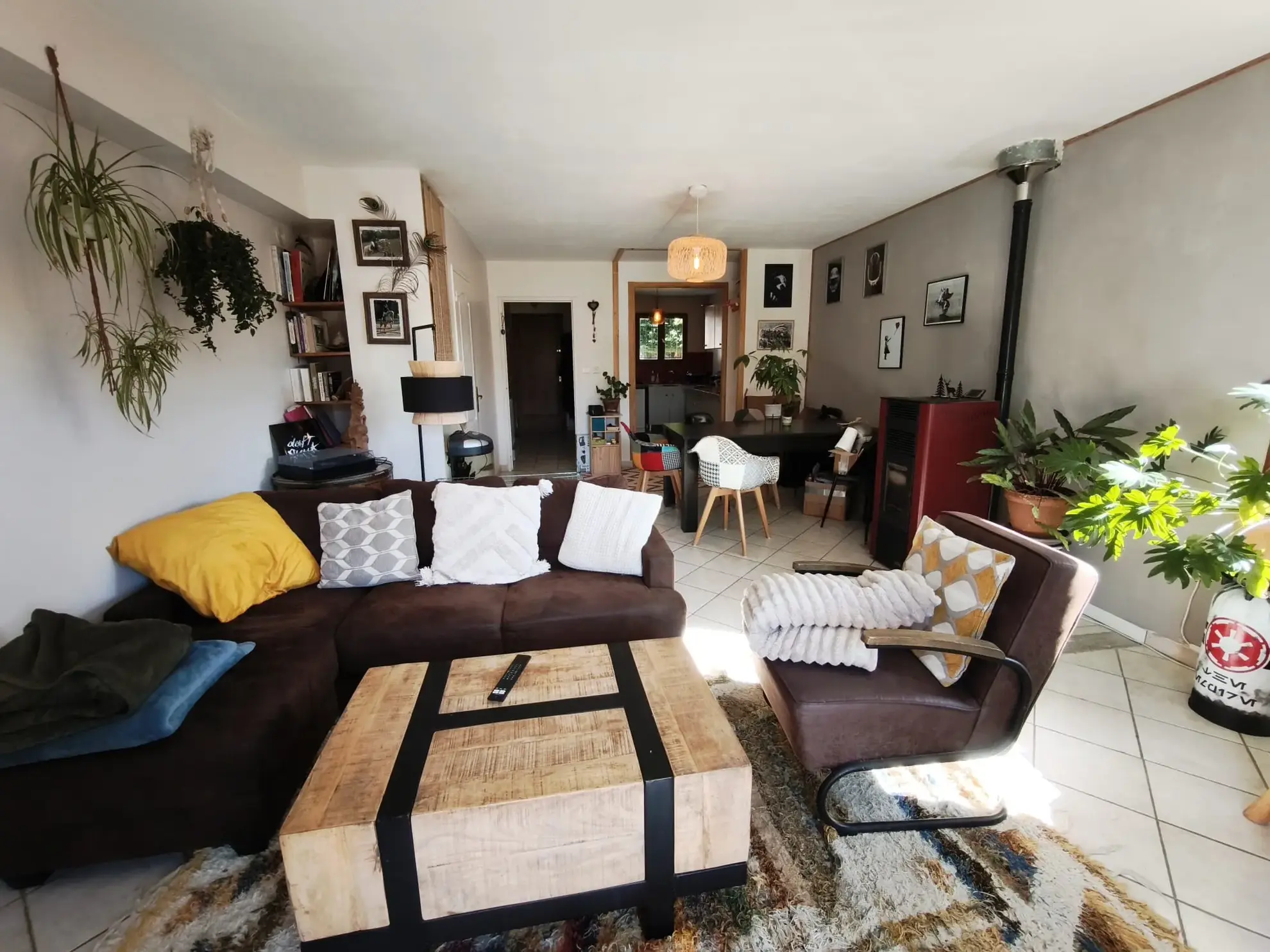 Maison à Bolquère avec jardin exposé sud, 3 chambres, garage studio indépendant 