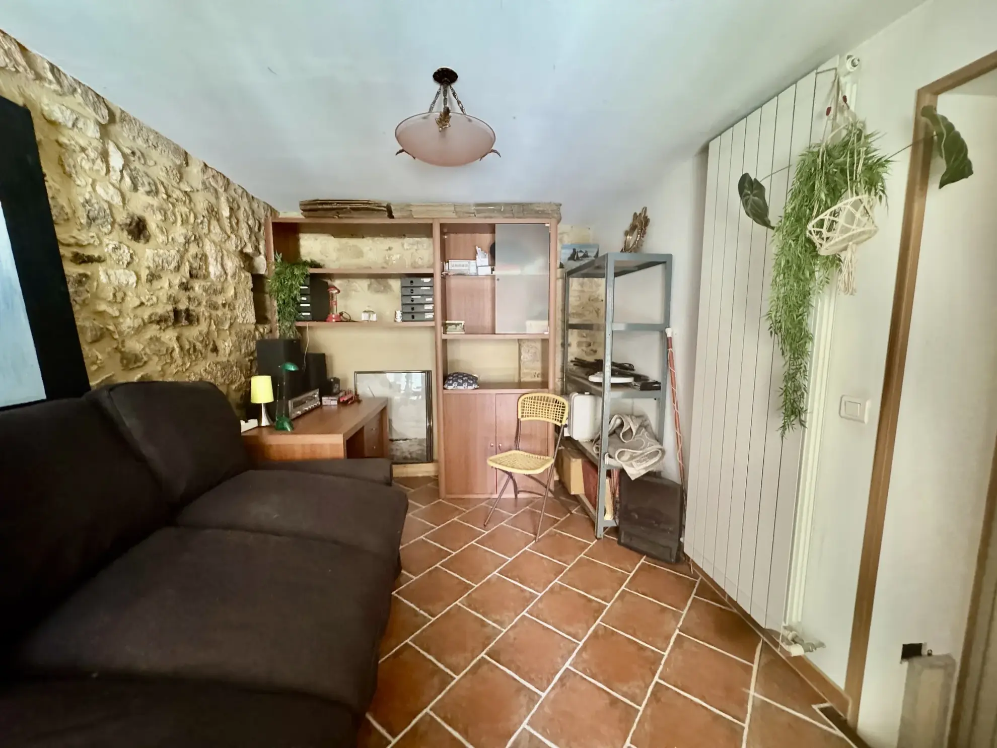 Maison de village avec vue sur le Château de Pouzilhac – 170 m² 