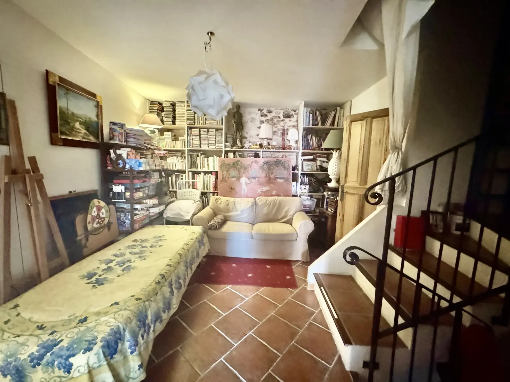 Maison de village avec vue sur le Château de Pouzilhac – 170 m² 