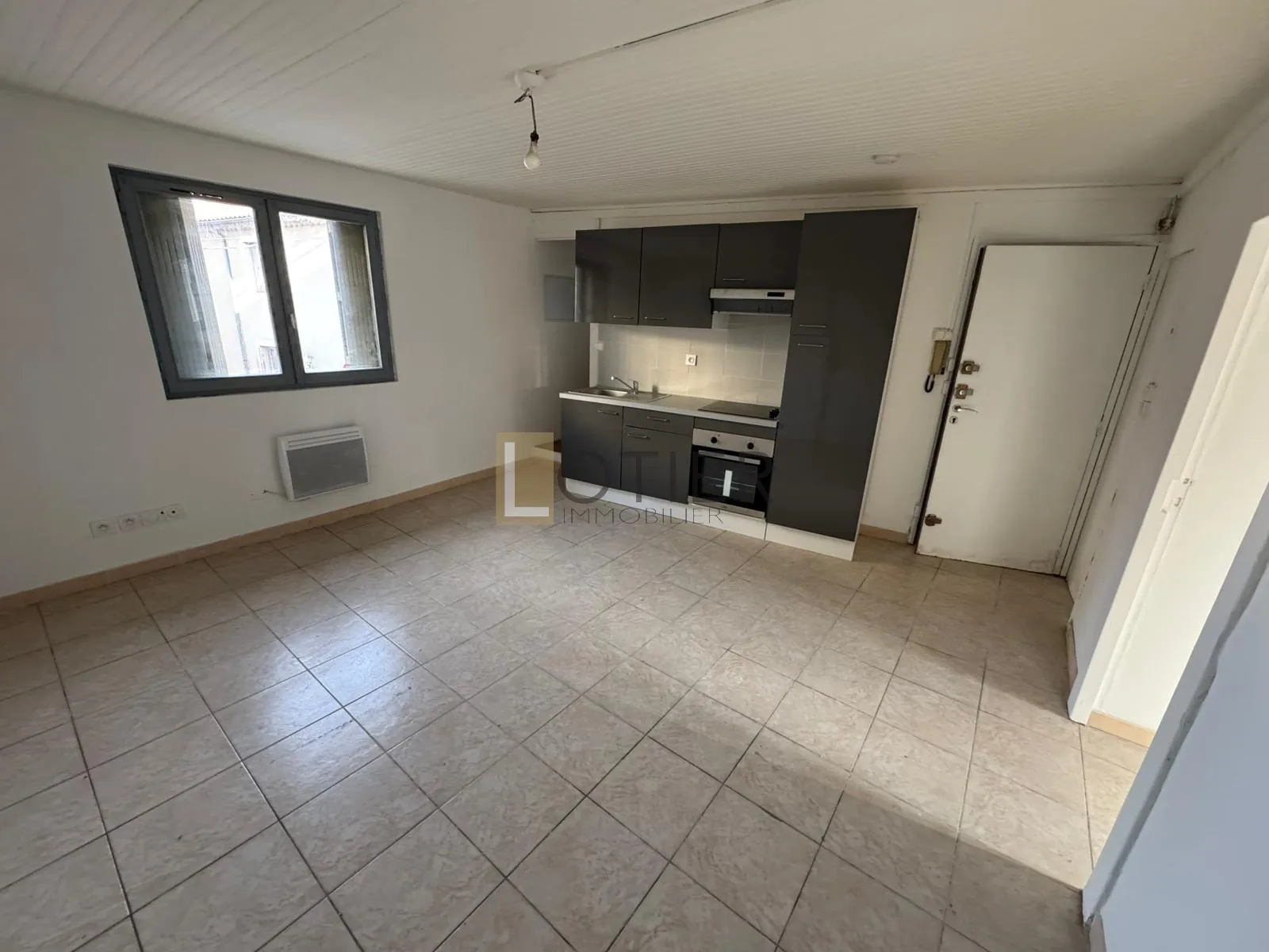 Appartement T2 à vendre à Alès - Faubourg du Soleil, 42 m², libre d'occupation 