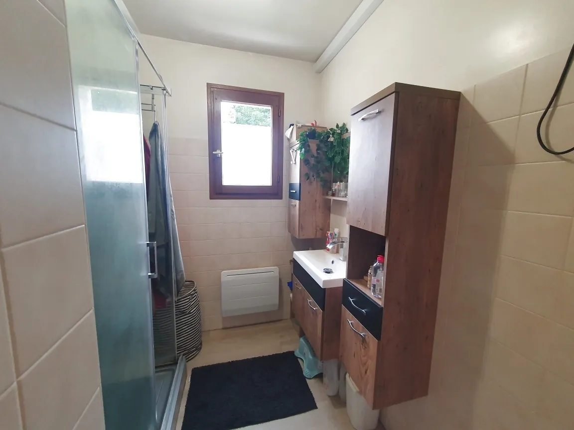 Belle maison familiale avec vue parc et grand jardin à Gros Chastang 