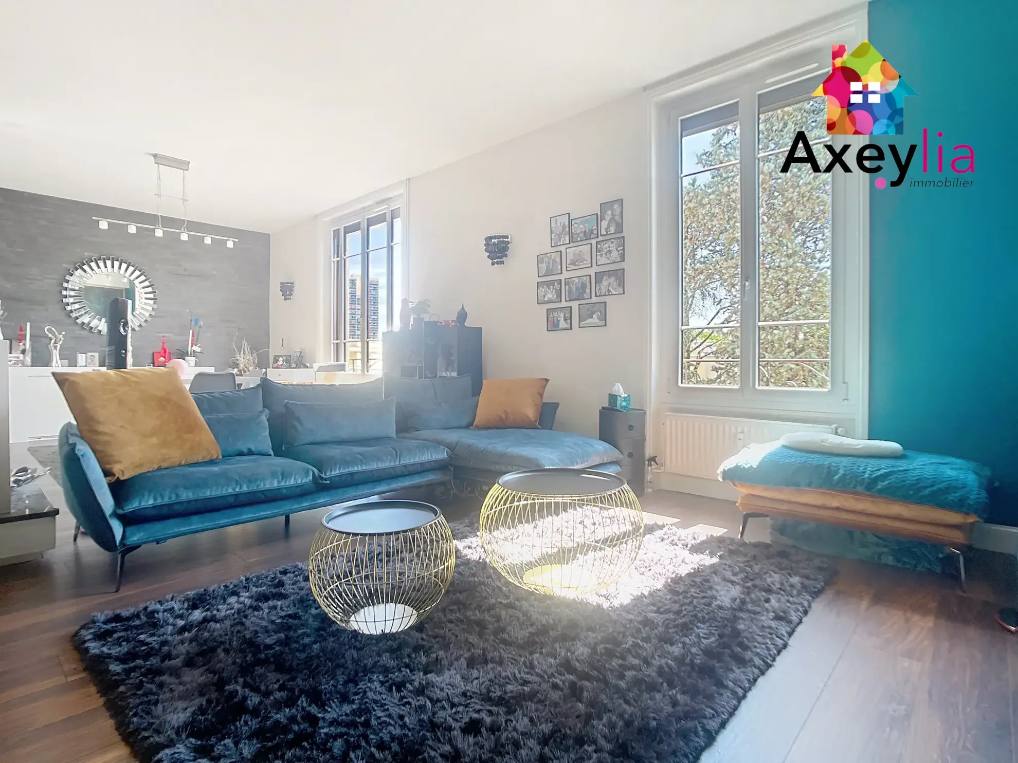 Appartement T5 rénové au centre de Roanne avec parking et cave 