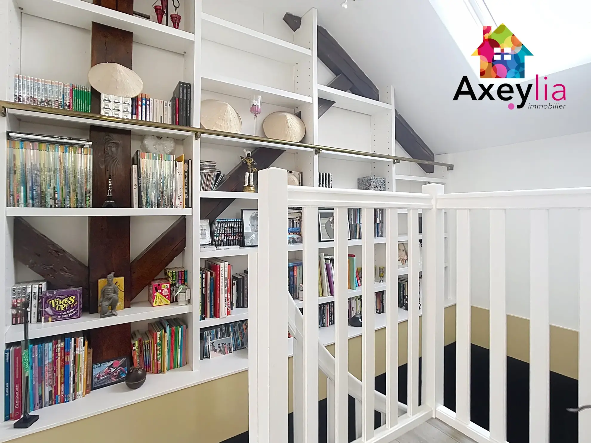 Appartement T5 rénové au centre de Roanne avec parking et cave 