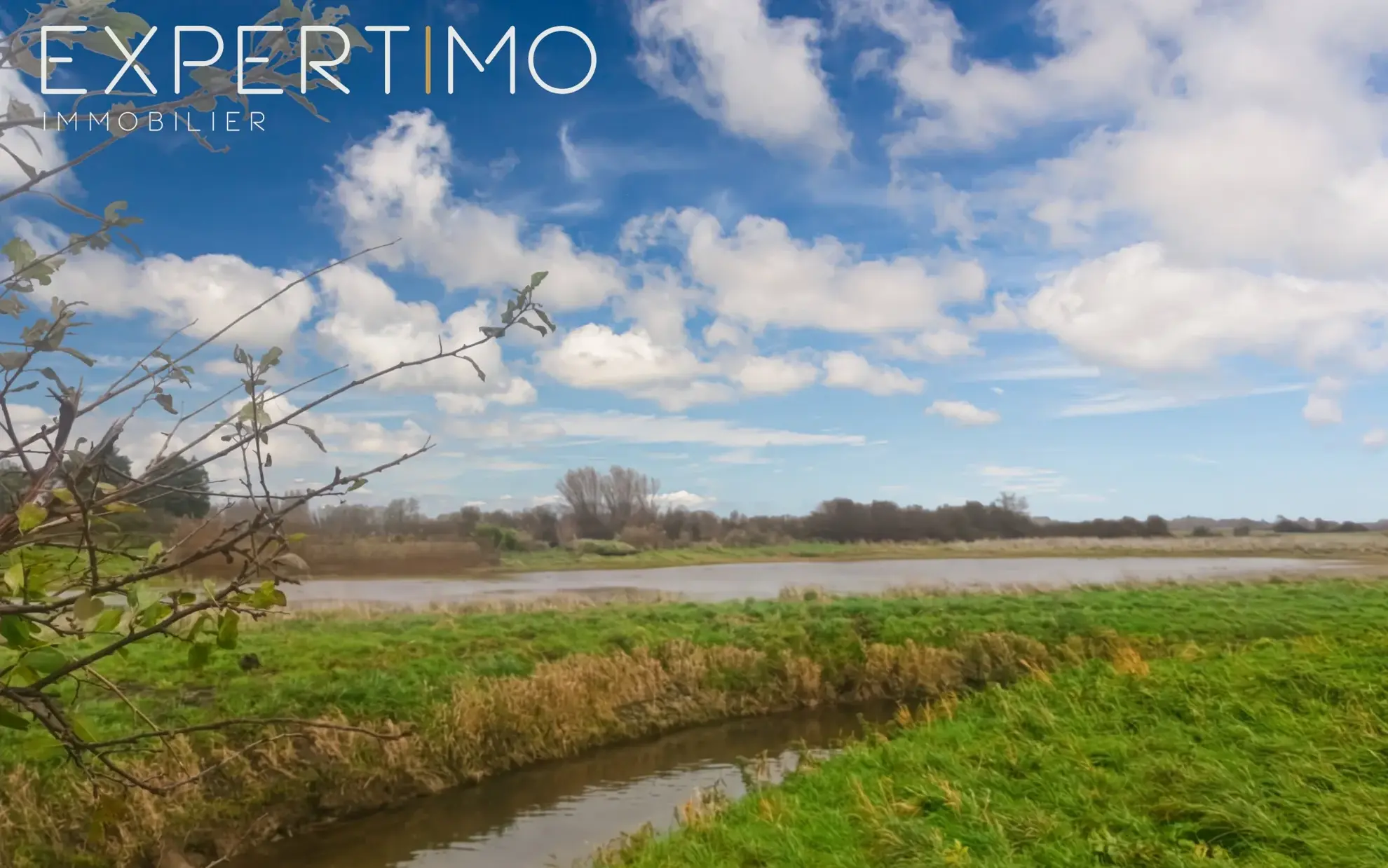 Hutte de chasse à Favieres près de la Baie de Somme, terrain de 18340 m² 
