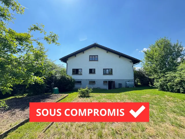 Maison familiale avec 7 chambres à Phaffans - À rénover dans le Territoire de Belfort