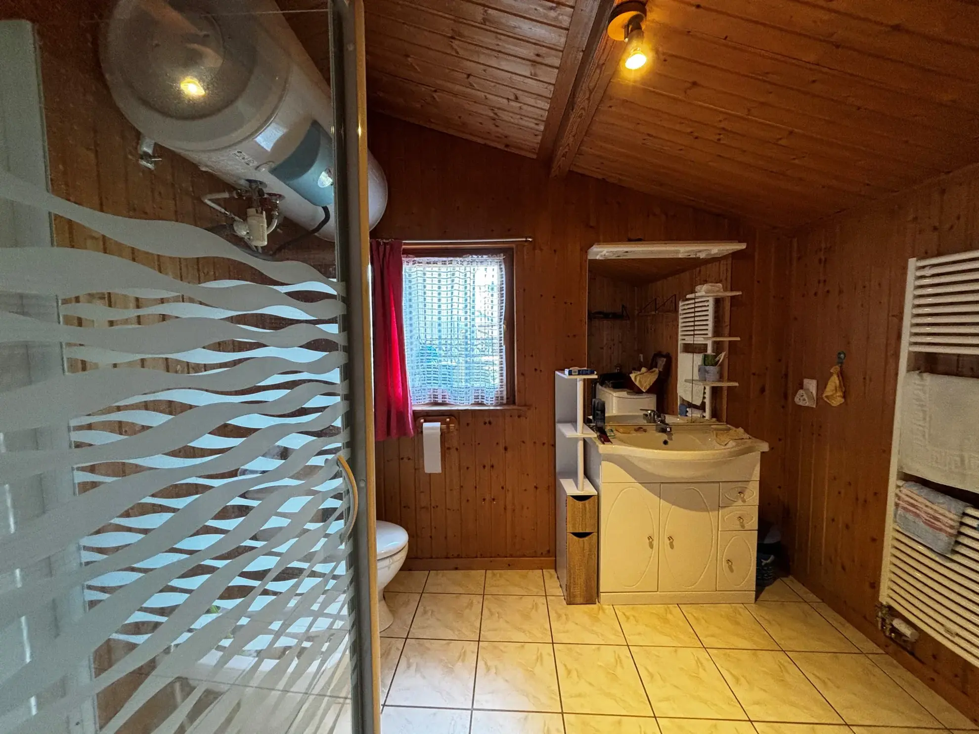 Immeuble de rapport à Montbéliard proche du centre-ville avec jardin et parking 