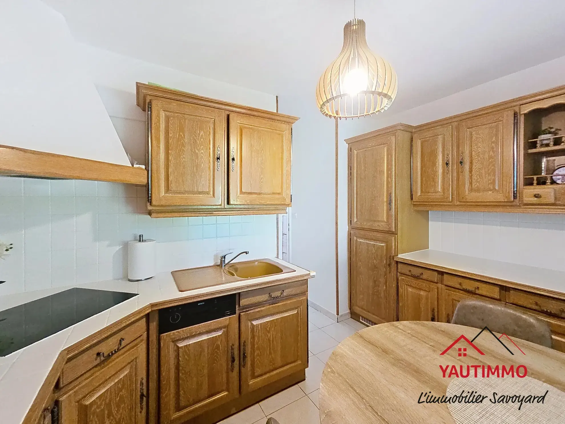 Appartement 3 pièces de 66 m² à Annemasse, secteur Perrier, proche Genève 