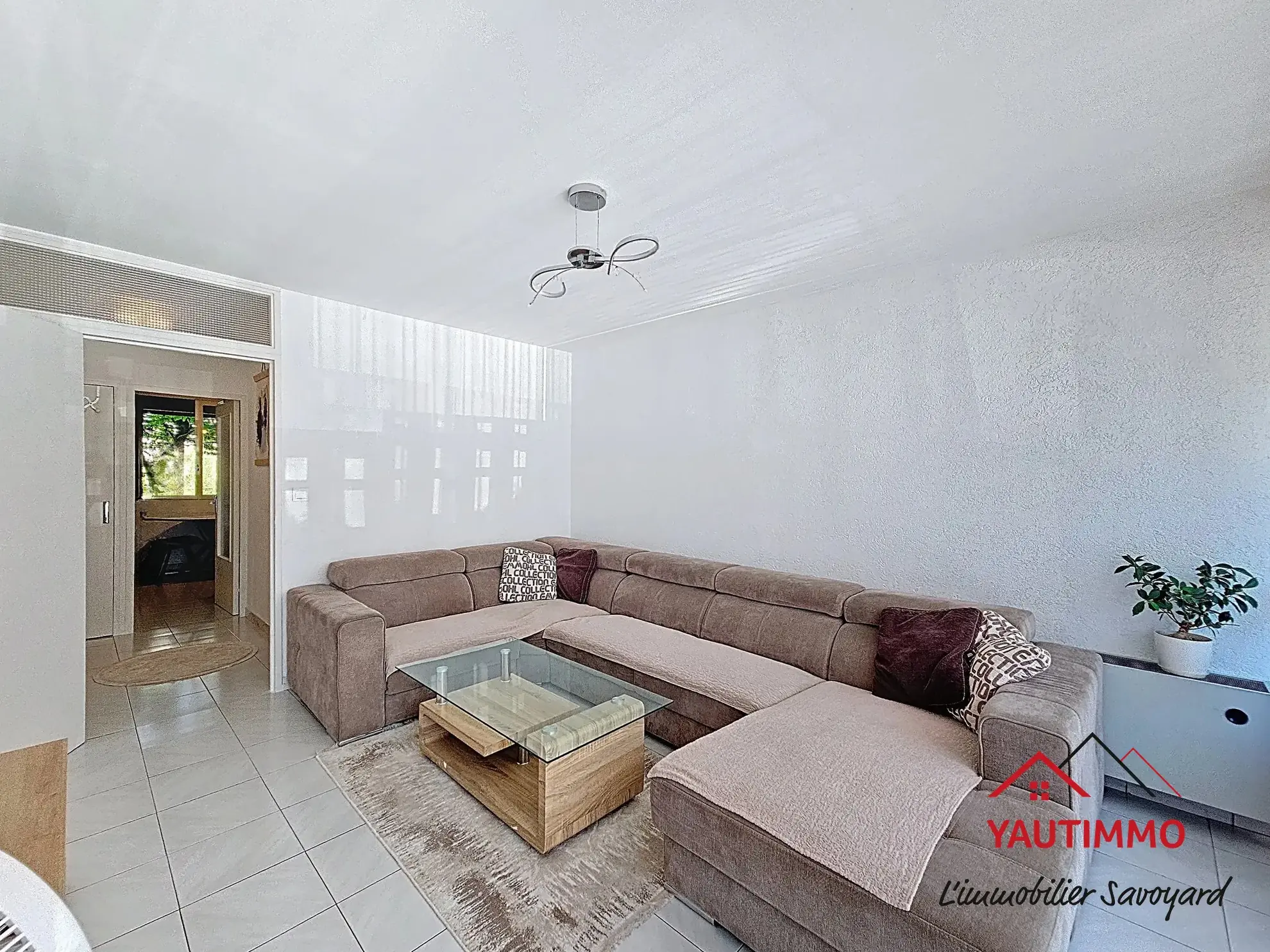 Appartement 3 pièces de 66 m² à Annemasse, secteur Perrier, proche Genève 