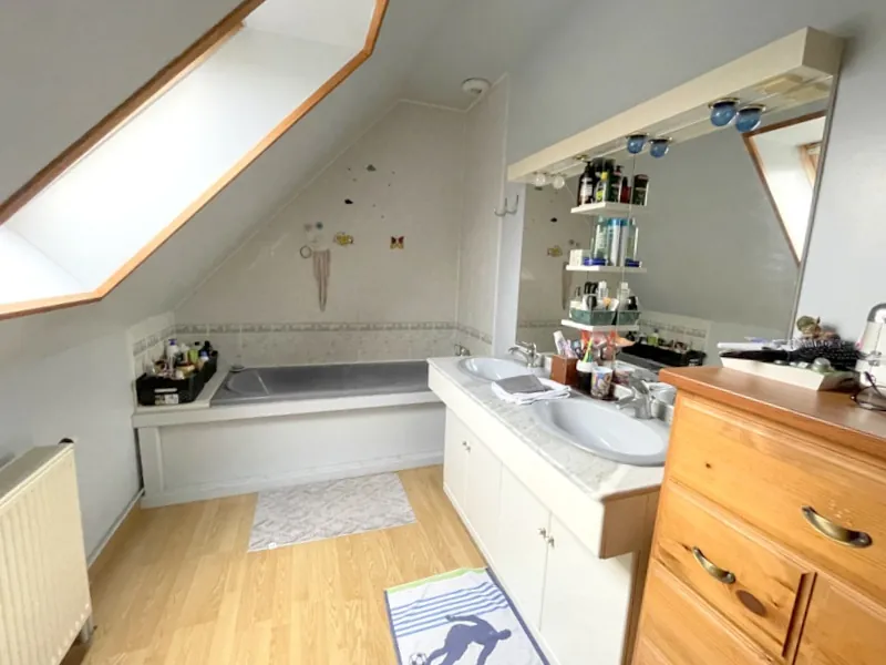 Maison familiale à La Ferté sous Jouarre avec jardin et proximité gare 