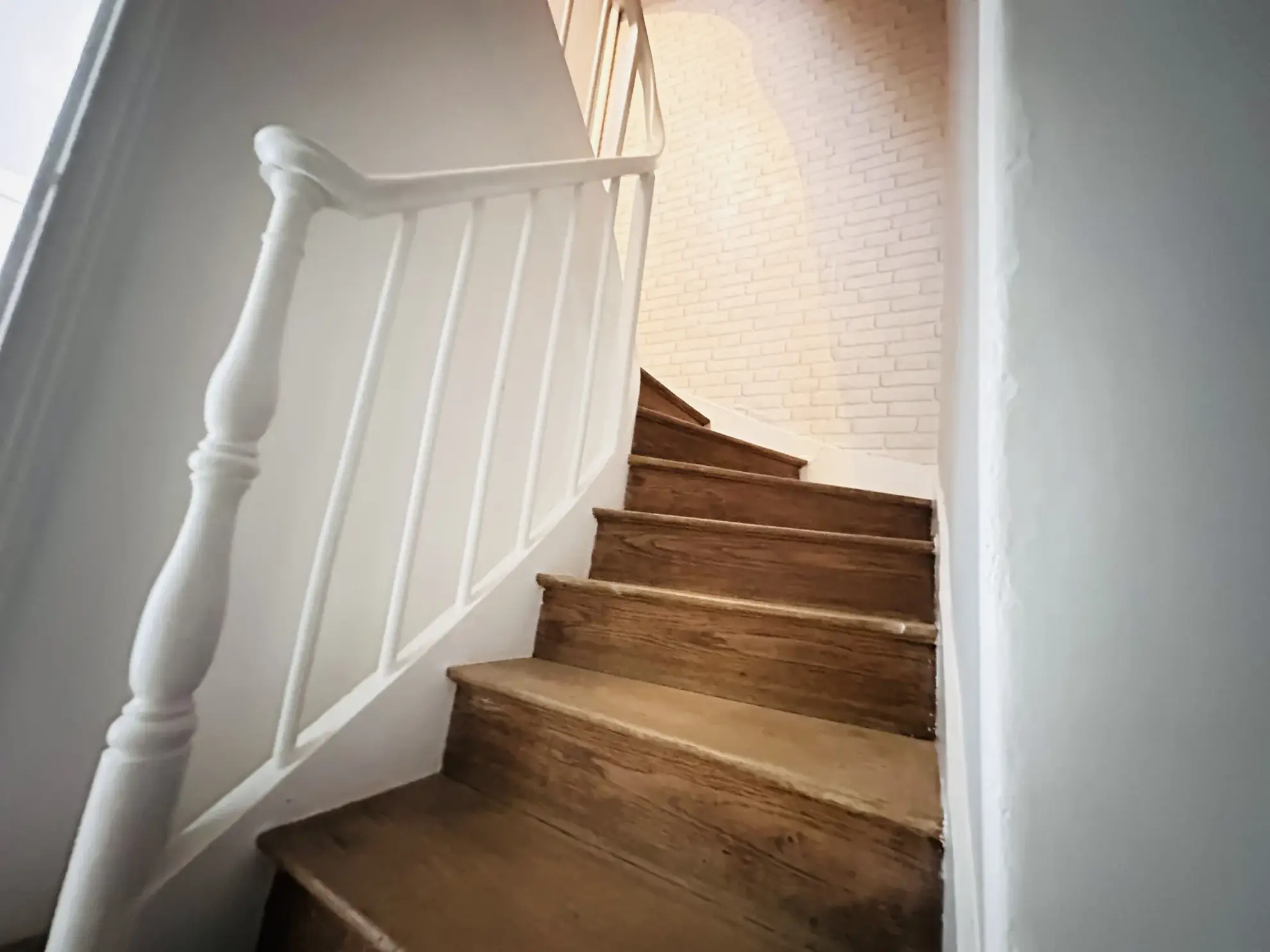 Grande maison de ville à Auneau de 180 m² avec cour et parking 