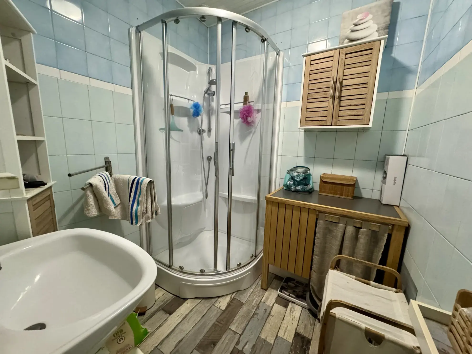 Belle maison de 100 m² à Meschers-sur-Gironde, idéale pour résidence ou investissement locatif 