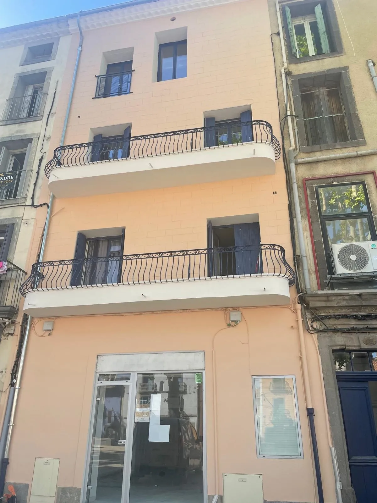 Appartement T2 lumineux avec balcon au centre d'Agde, idéal investissement ou première propriété 