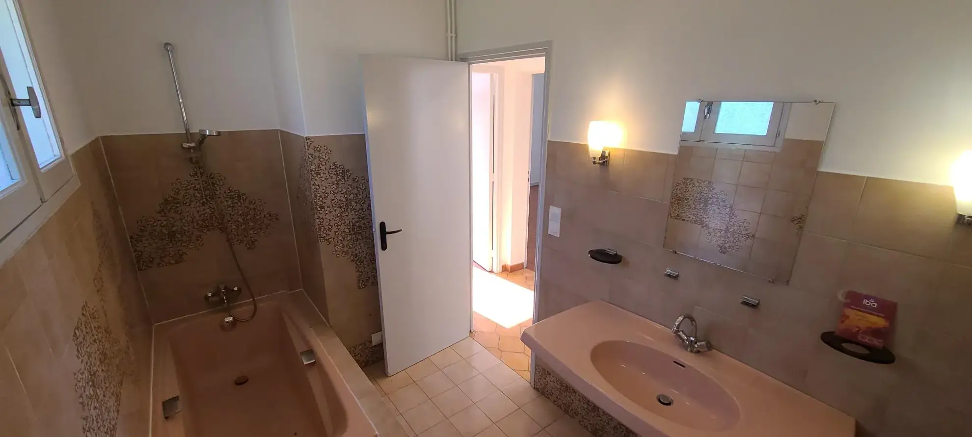 Maison 4 pièces avec jardin arboré à Beauchalot (31360) – Neuf et prête à emménager 