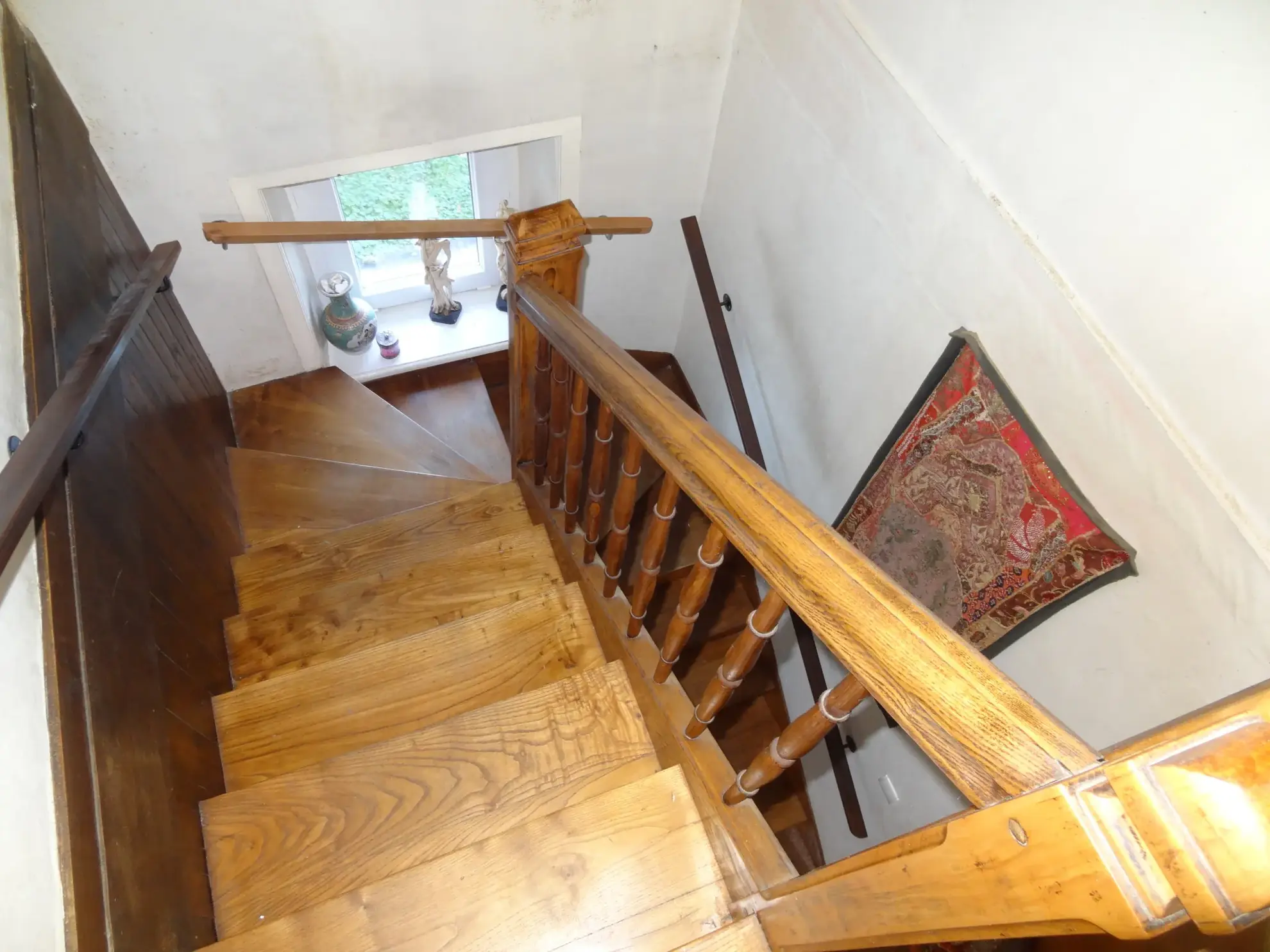 Maison de ville avec jardin et garage à Rostrenen dans les Côtes d'Armor 