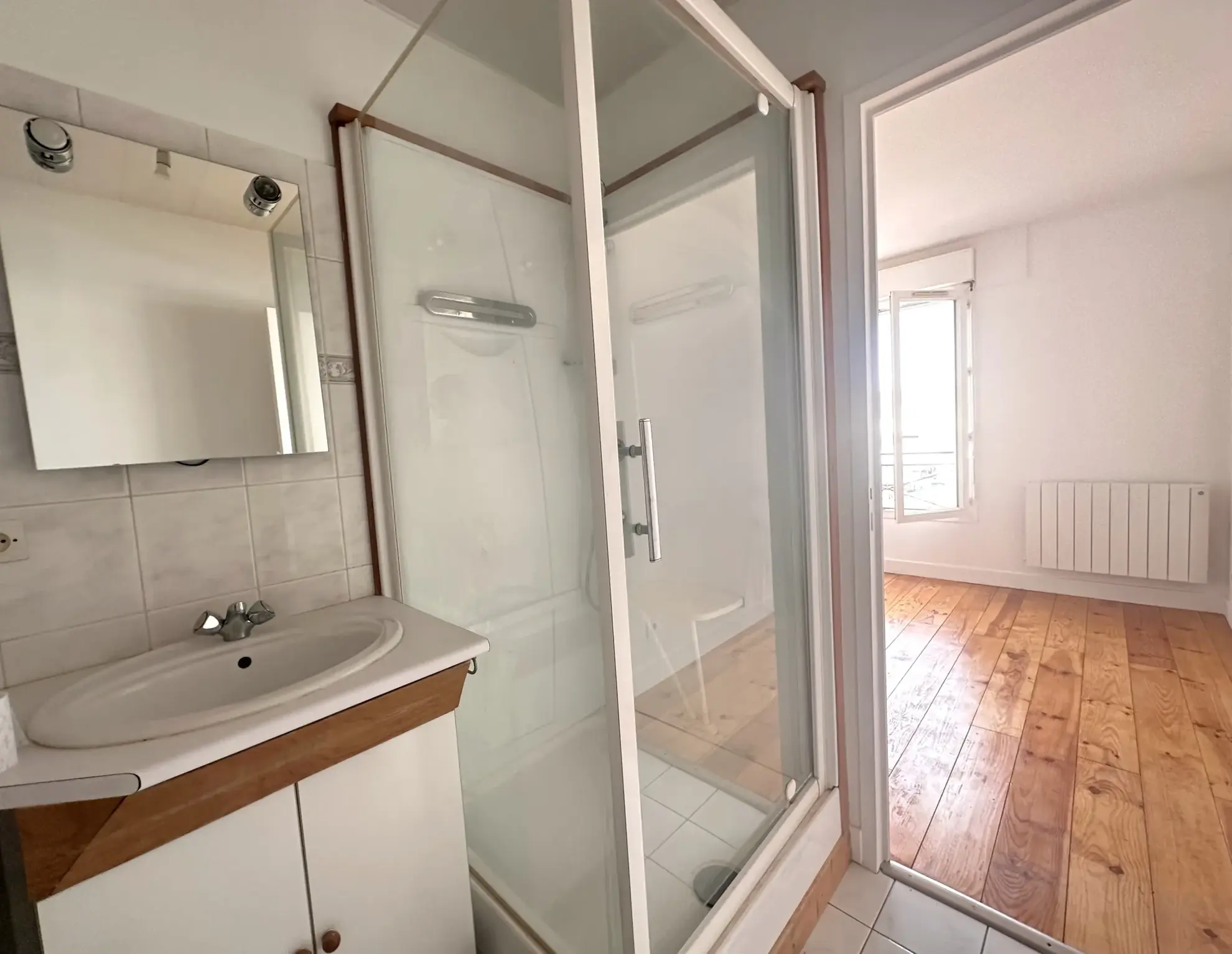 Appartement T2 à Auneau de 31 m2 avec parking privatif et proximité centre-ville 