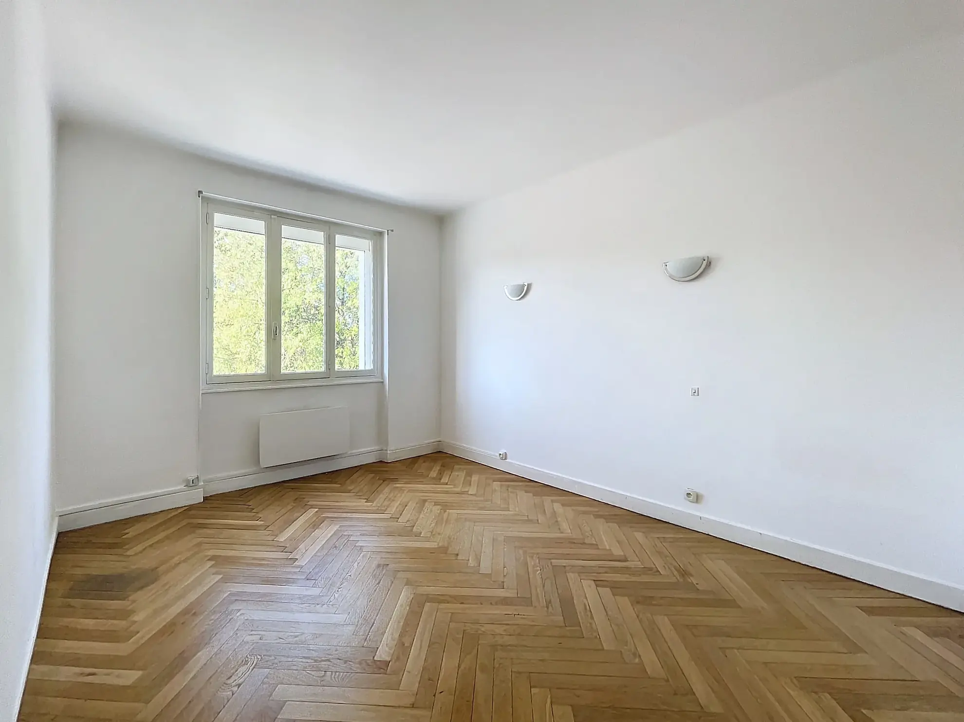 Appartement T3 à Bron proche Montchat, calme et sécurisé 