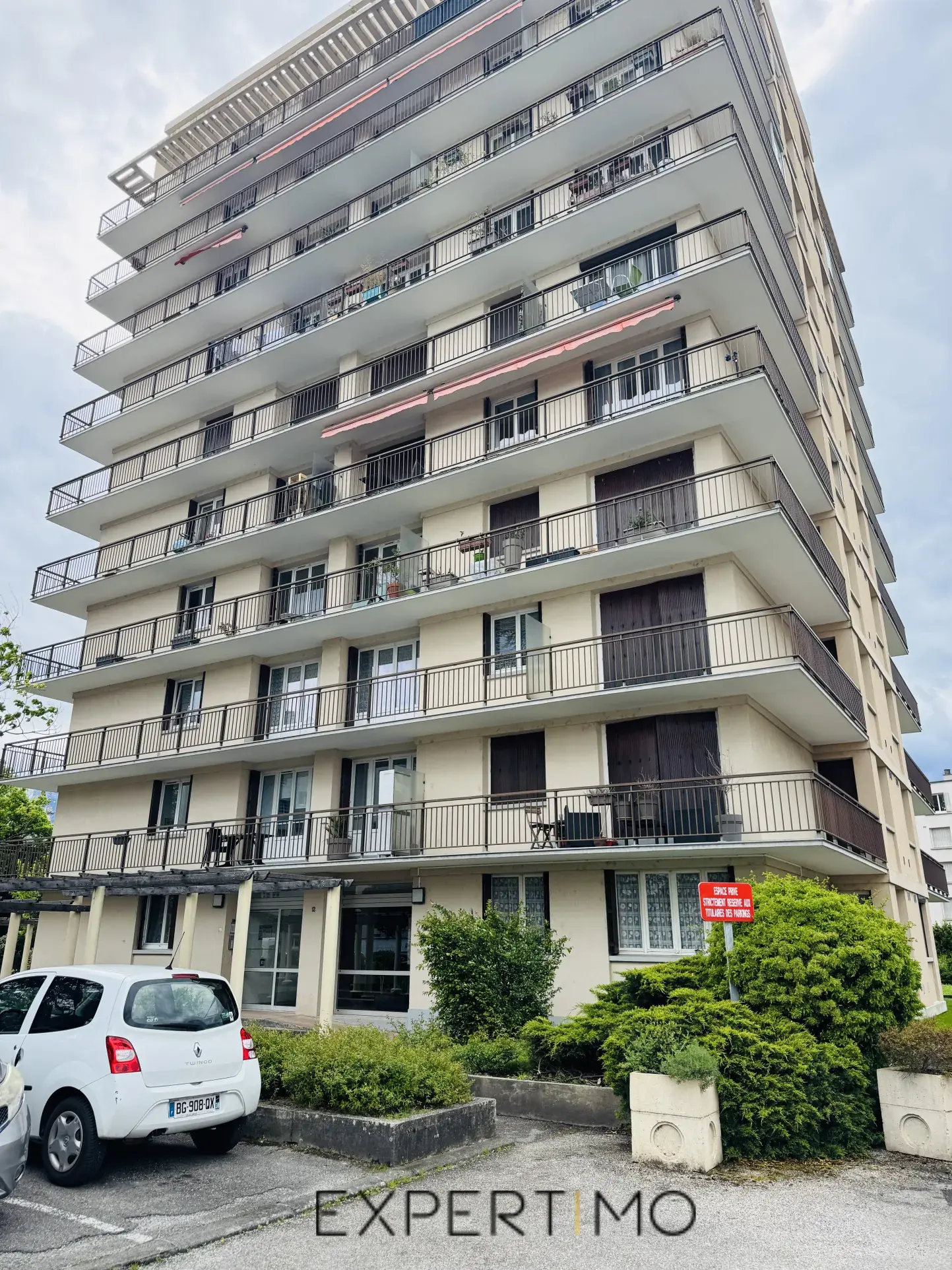 Appartement T2 lumineux de 56 m² à Grenoble Eaux Claires – Idéal investissement ou premier achat 