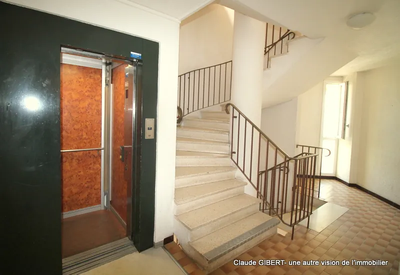 Appartement T1 de 19 m² avec terrasse à Balaruc-les-Bains, proche thermes et commodités 