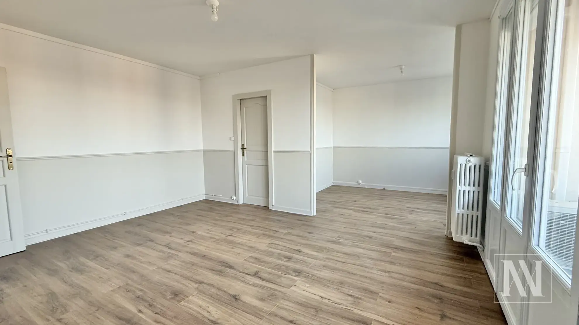 Appartement de 52 m² à Troyes avec balcon et parking sécurisé