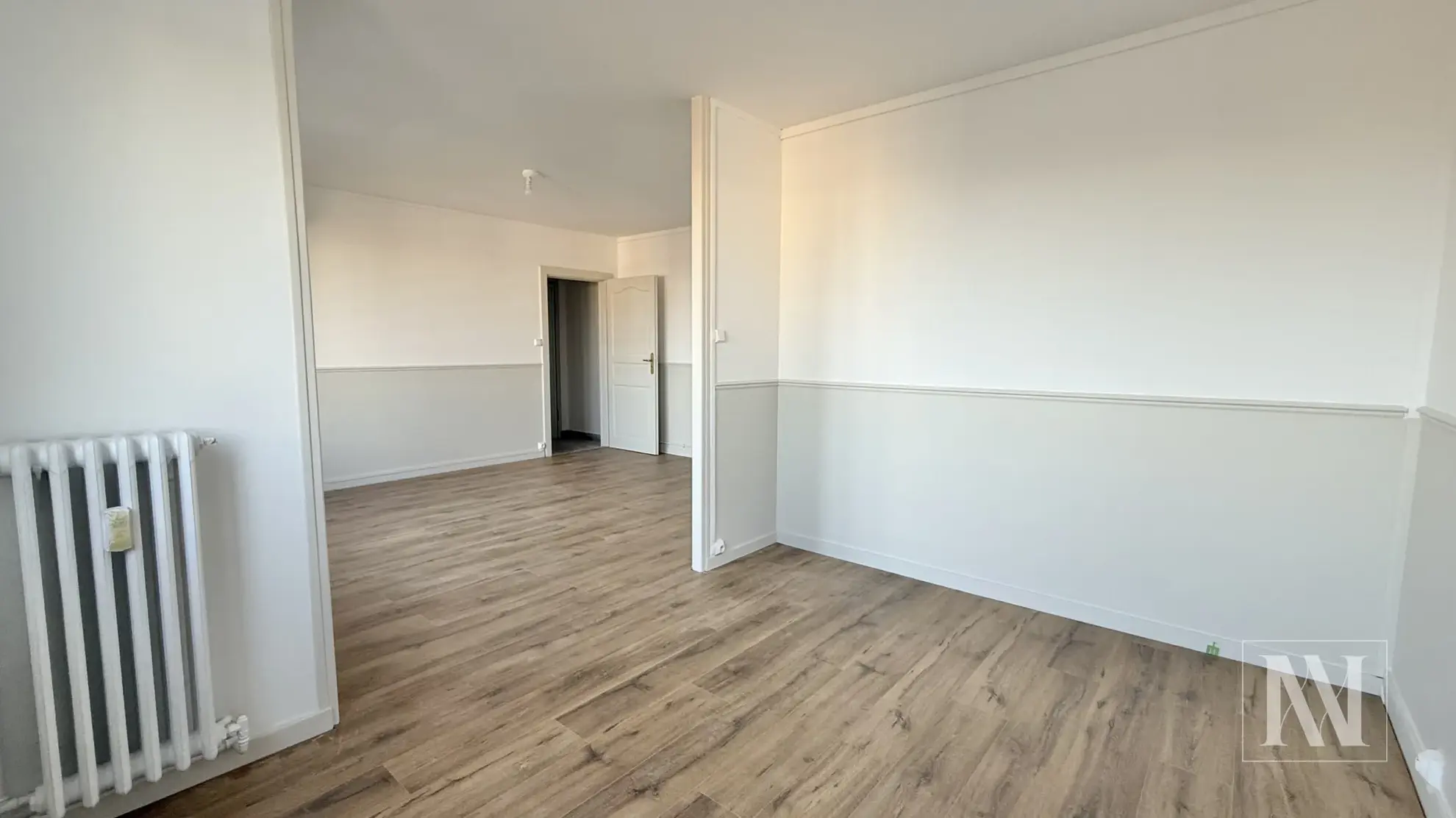 Appartement de 52 m² à Troyes avec balcon et parking sécurisé 
