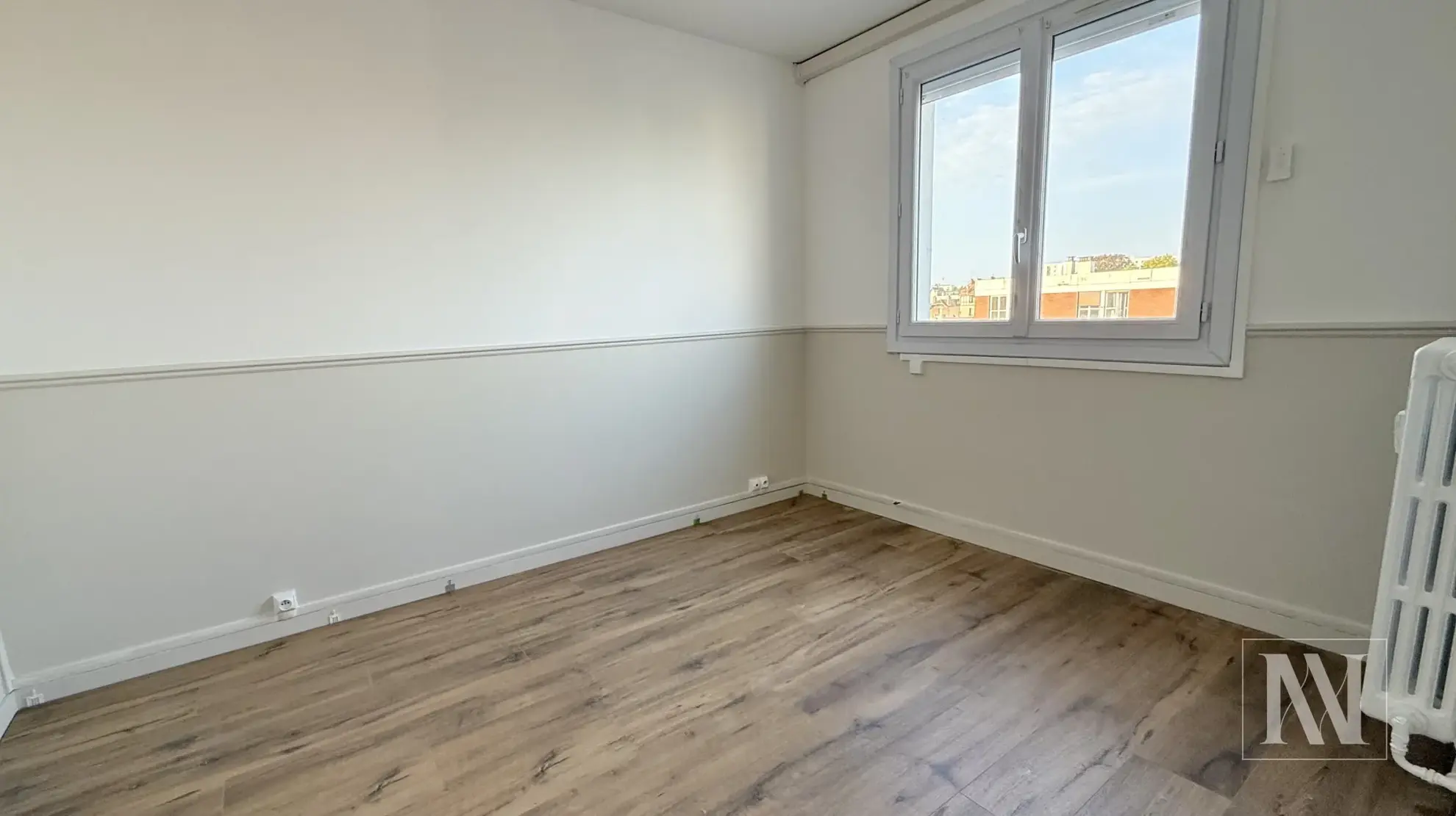 Appartement de 52 m² à Troyes avec balcon et parking sécurisé 