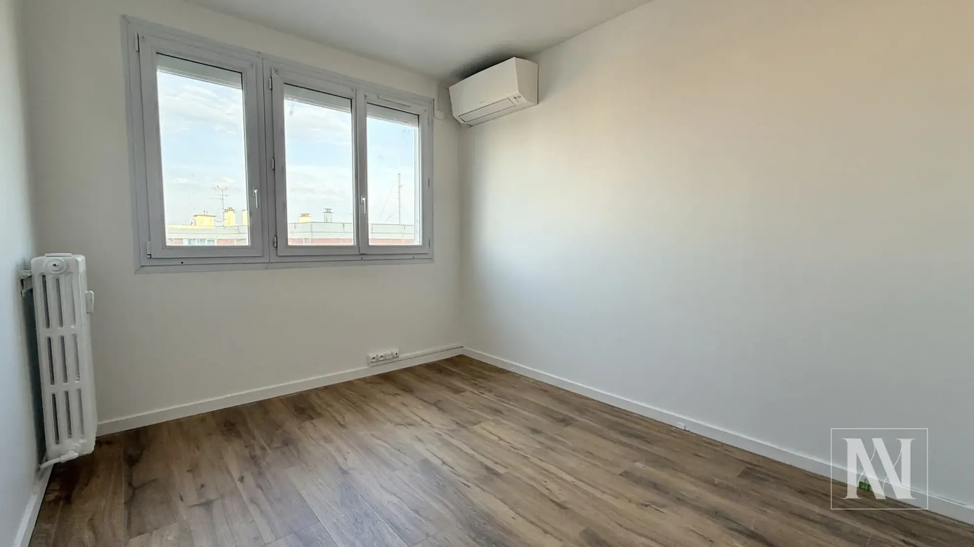 Appartement de 52 m² à Troyes avec balcon et parking sécurisé 