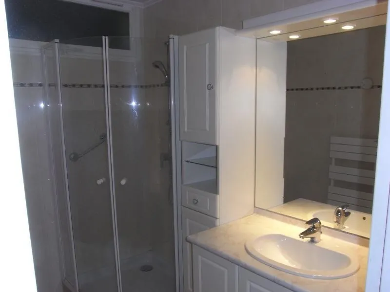 Appartement 4 pièces lumineux de 79 m² à Meudon La Forêt dans la résidence du Lac 