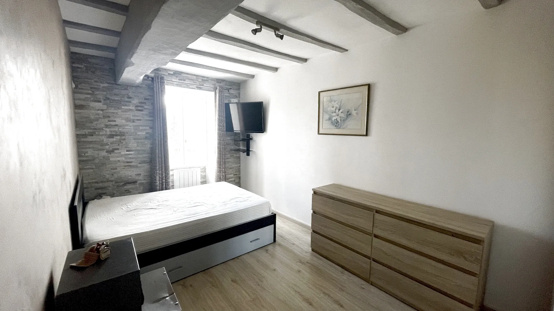 Maison de village rénovée à vendre à Cléré-sur-Layon, proche Vihiers 