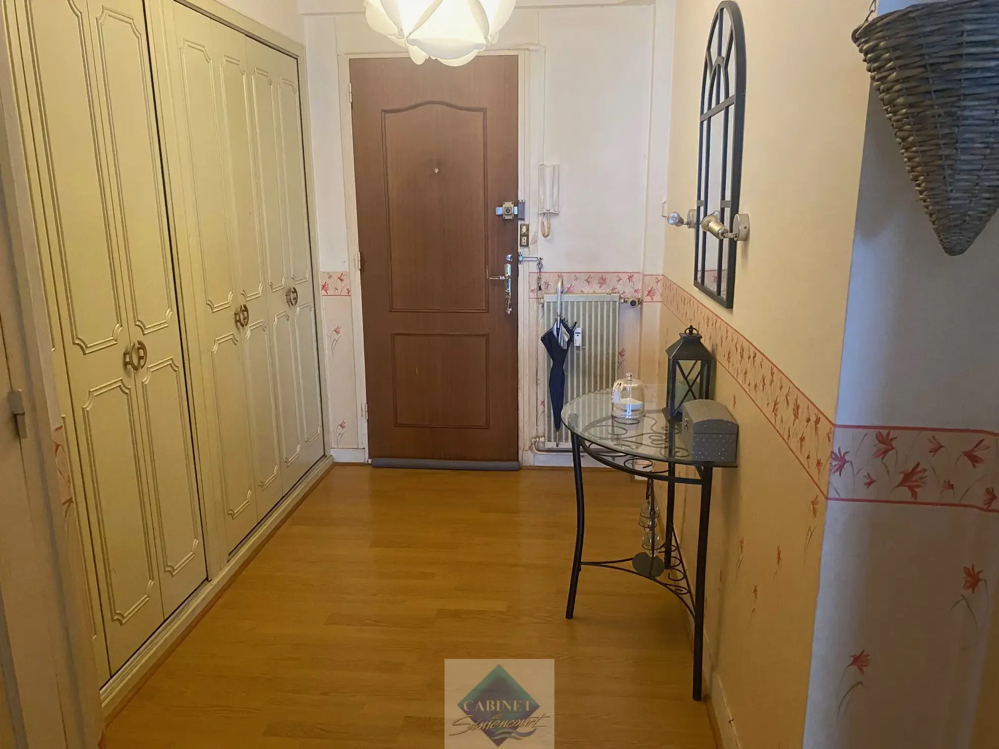 Appartement 3 pièces avec cave et garage à Eu, proche centre-ville 