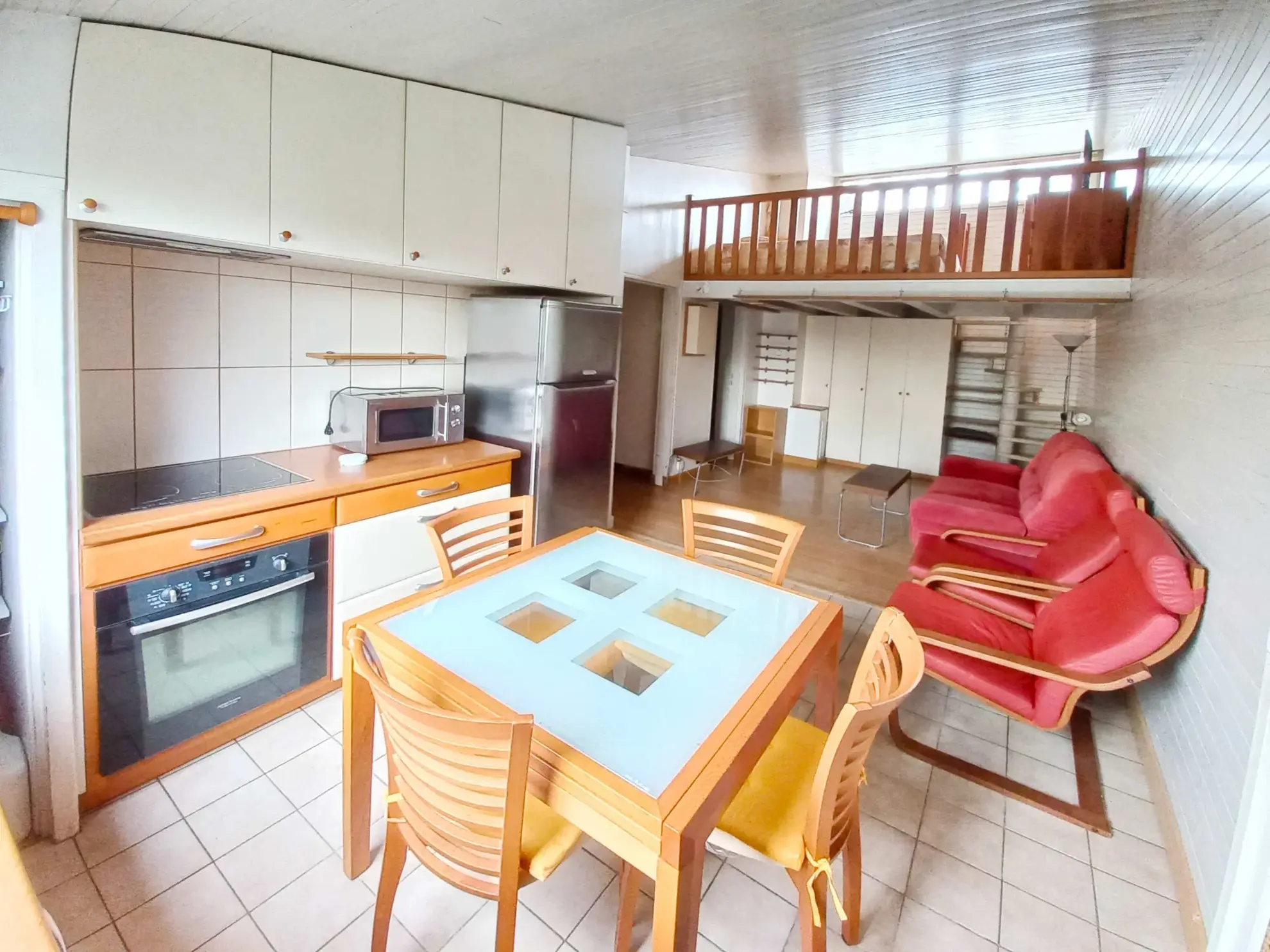 Studio avec mezzanine à Créteil dans résidence de standing 