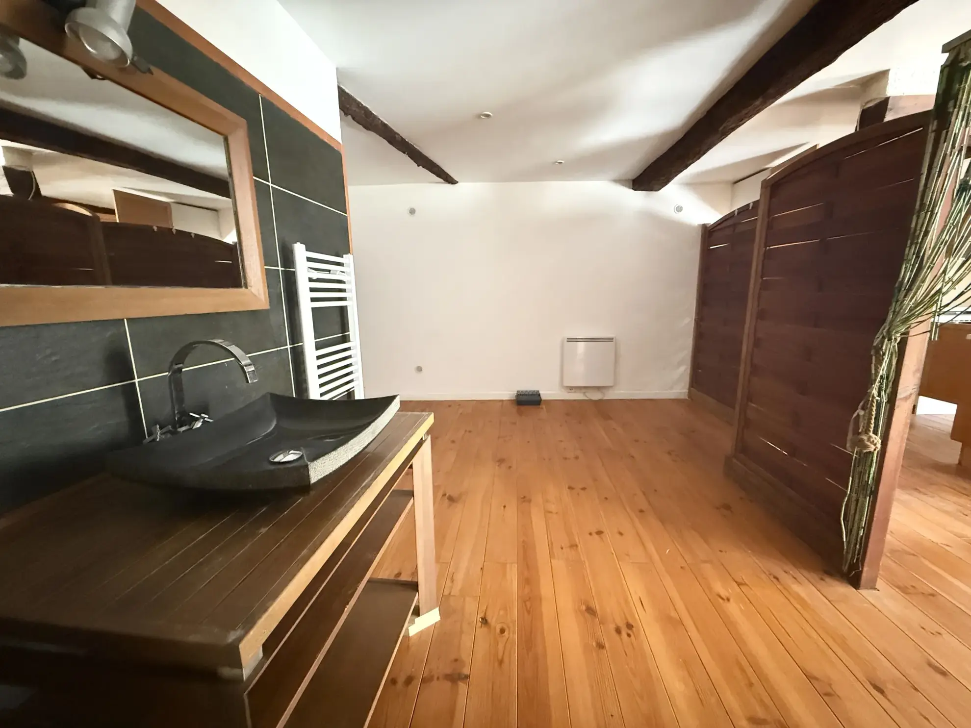 Appartement T1 rénové de 40 m² à La Seyne-sur-Mer, idéal investissement ou résidence 