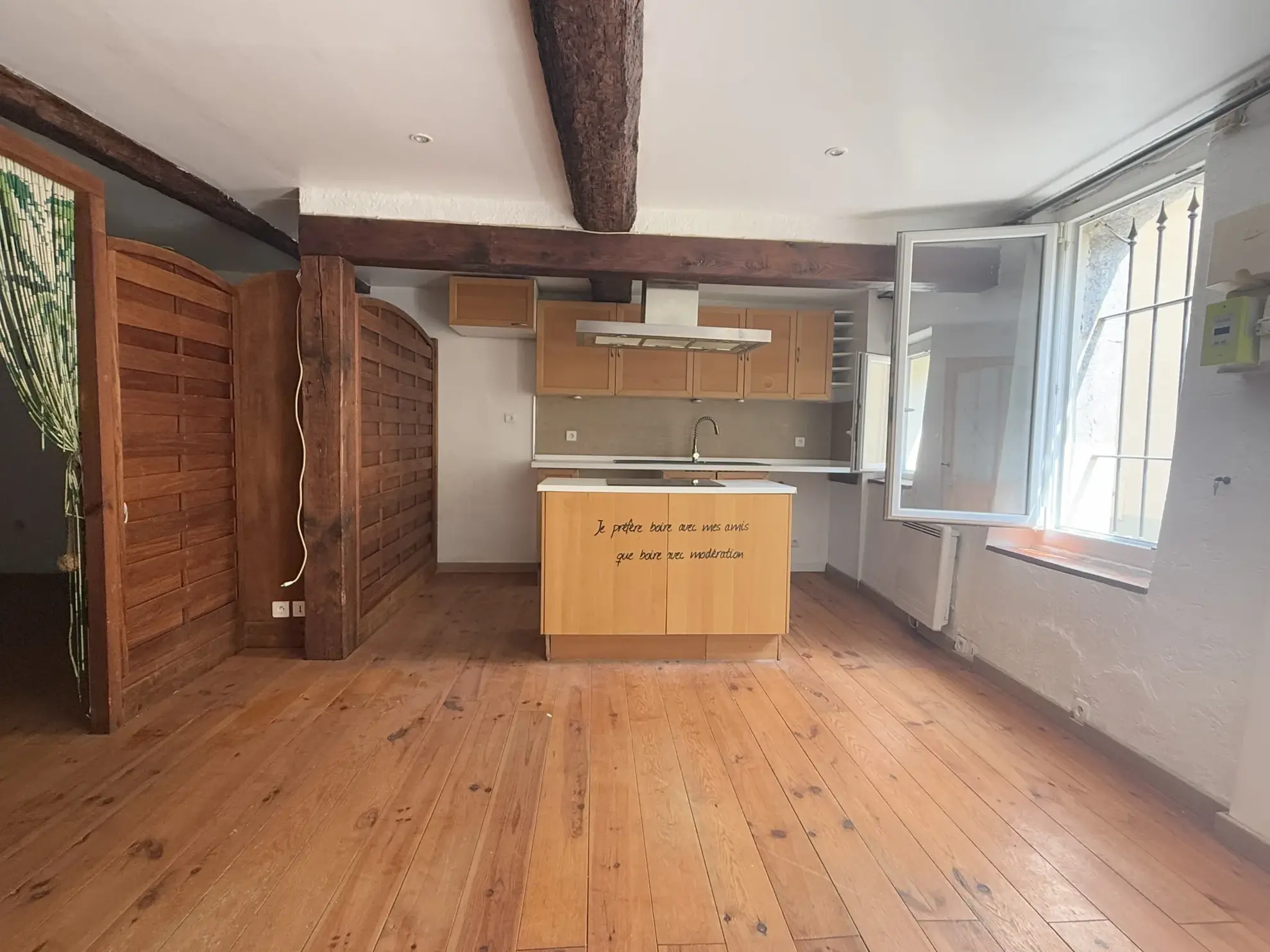 Appartement T1 rénové de 40 m² à La Seyne-sur-Mer, idéal investissement ou résidence