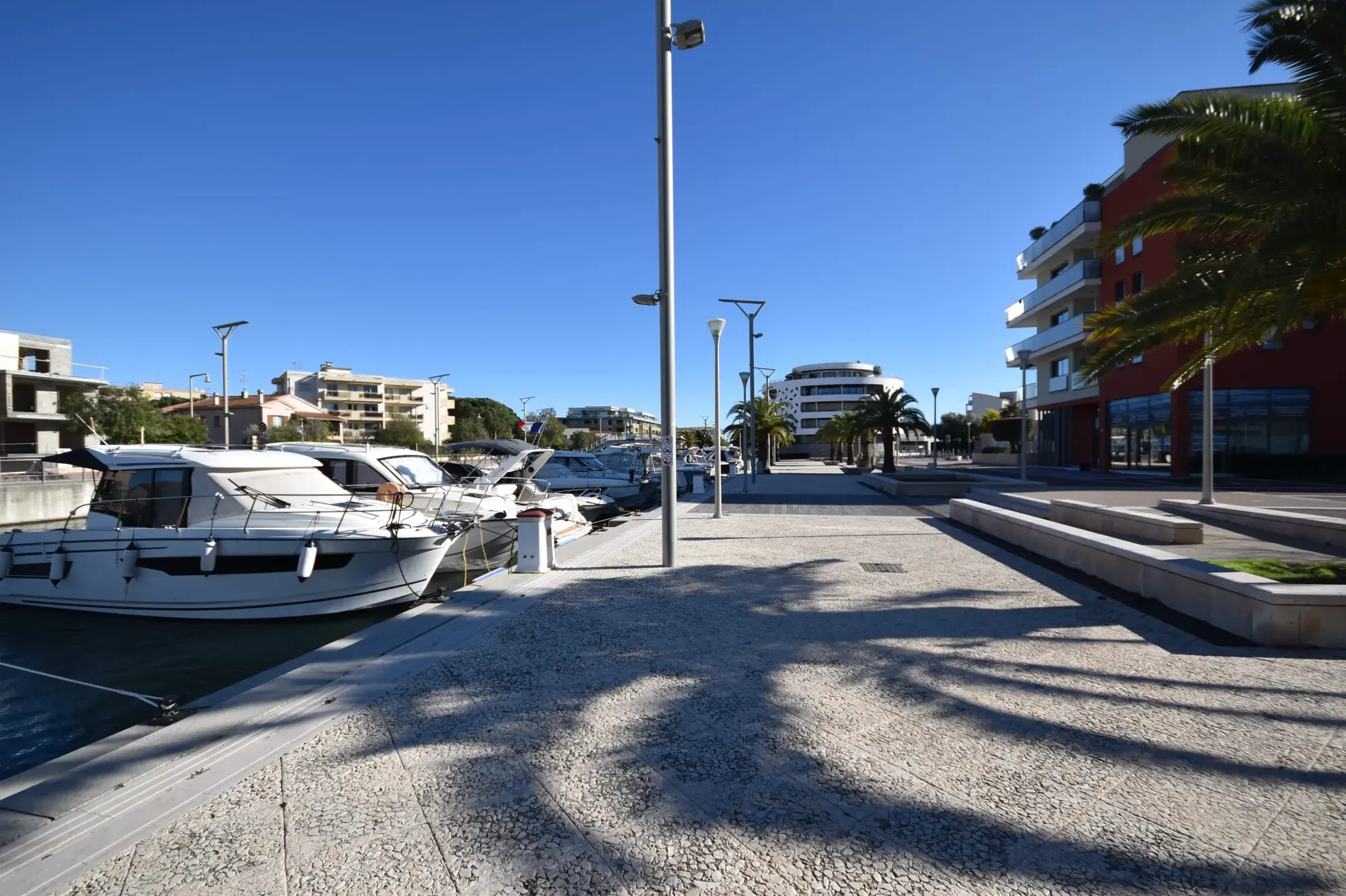 Vente appartement 2 pièces à Fréjus, 41,05 m² avec terrasse et parking 