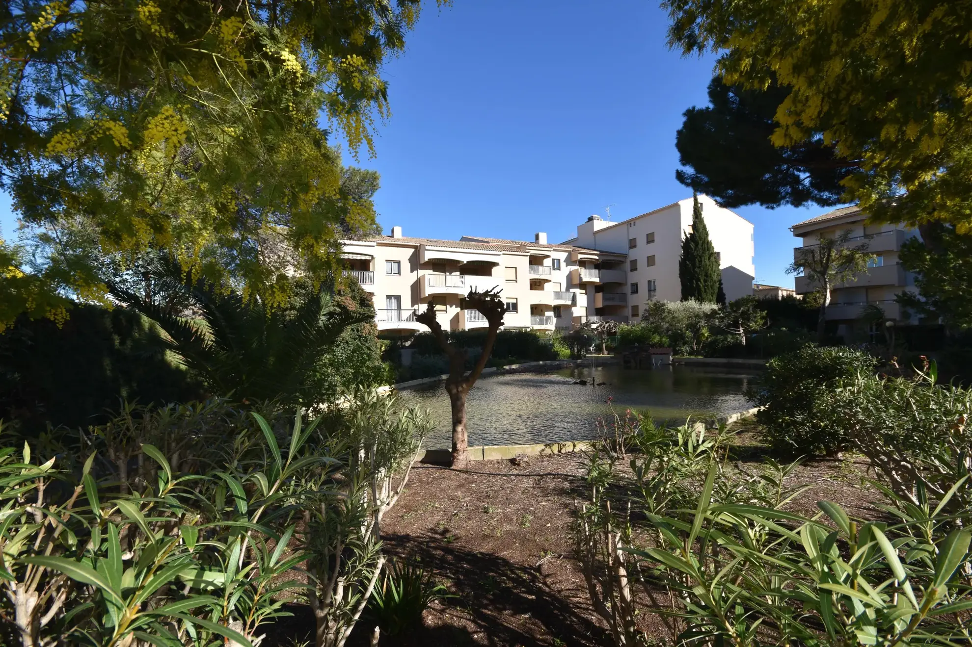 Vente appartement 2 pièces à Fréjus, 41,05 m² avec terrasse et parking 