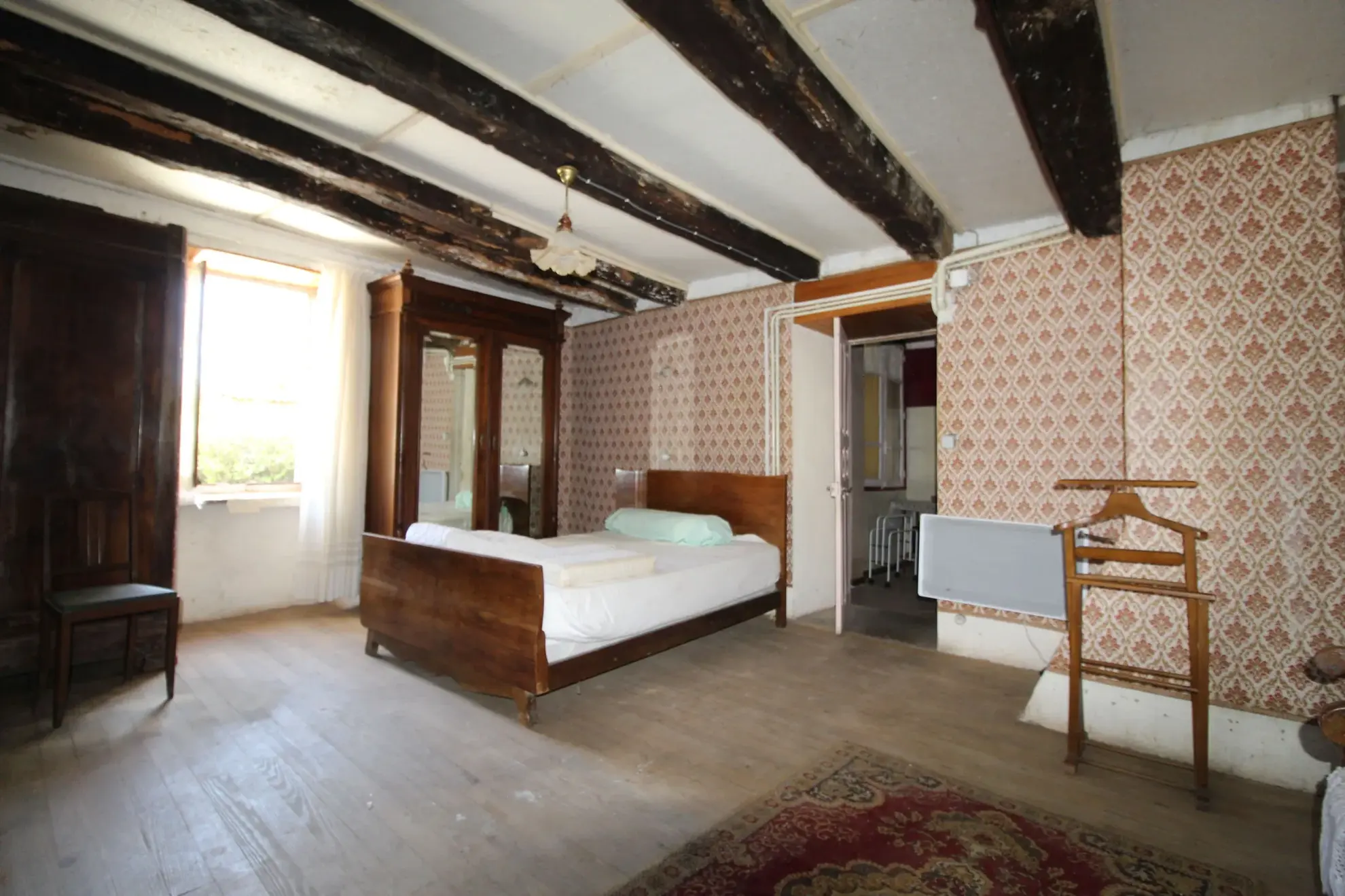 Grande maison à rénover de 235 m² avec terrain de 1500 m² à Mounes Prohencoux 